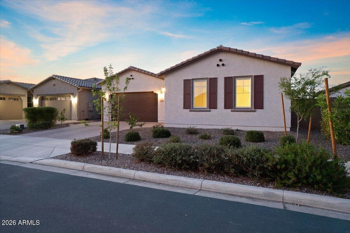 23018 E Lords Way — photo 2