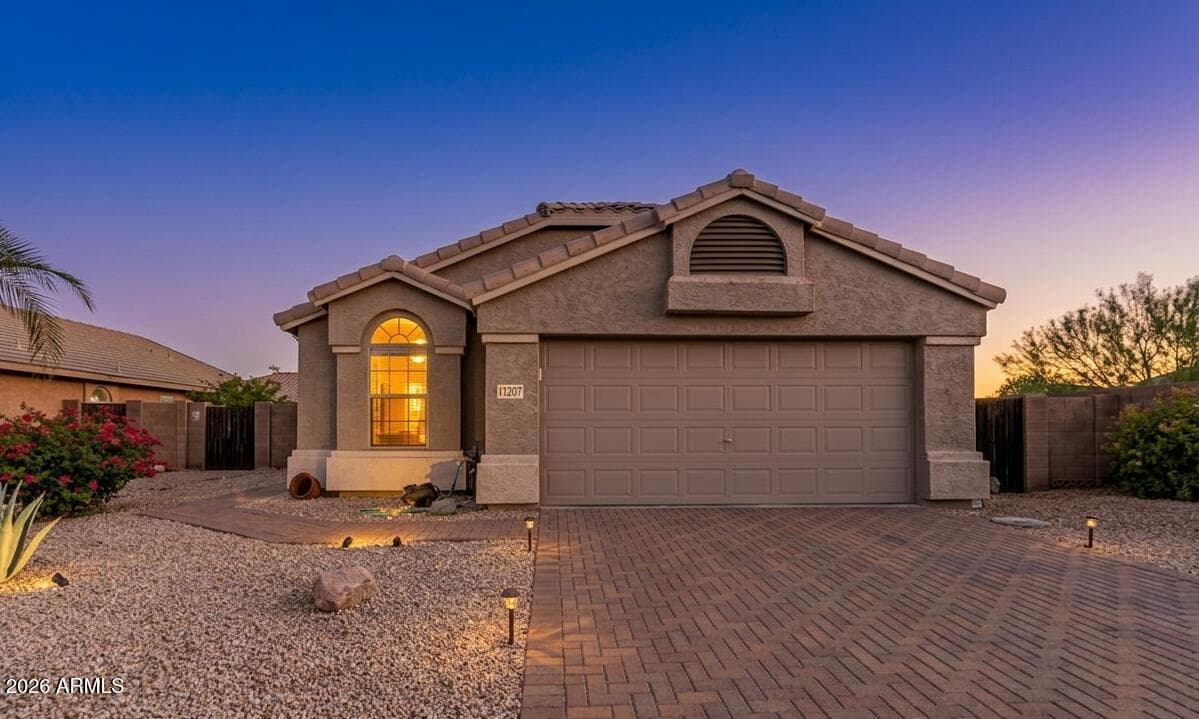 18297 W Spencer Dr — photo 2