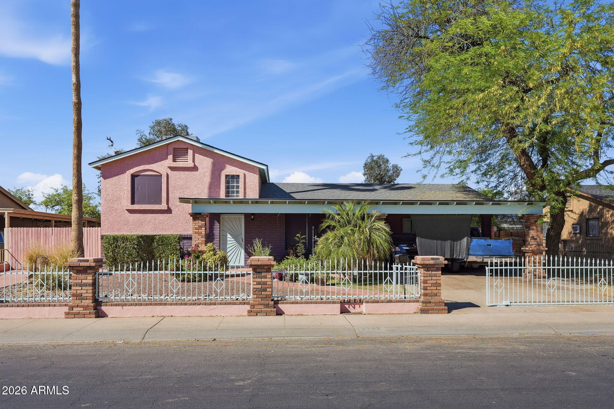 4702 E Alta Vista Rd — photo 1
