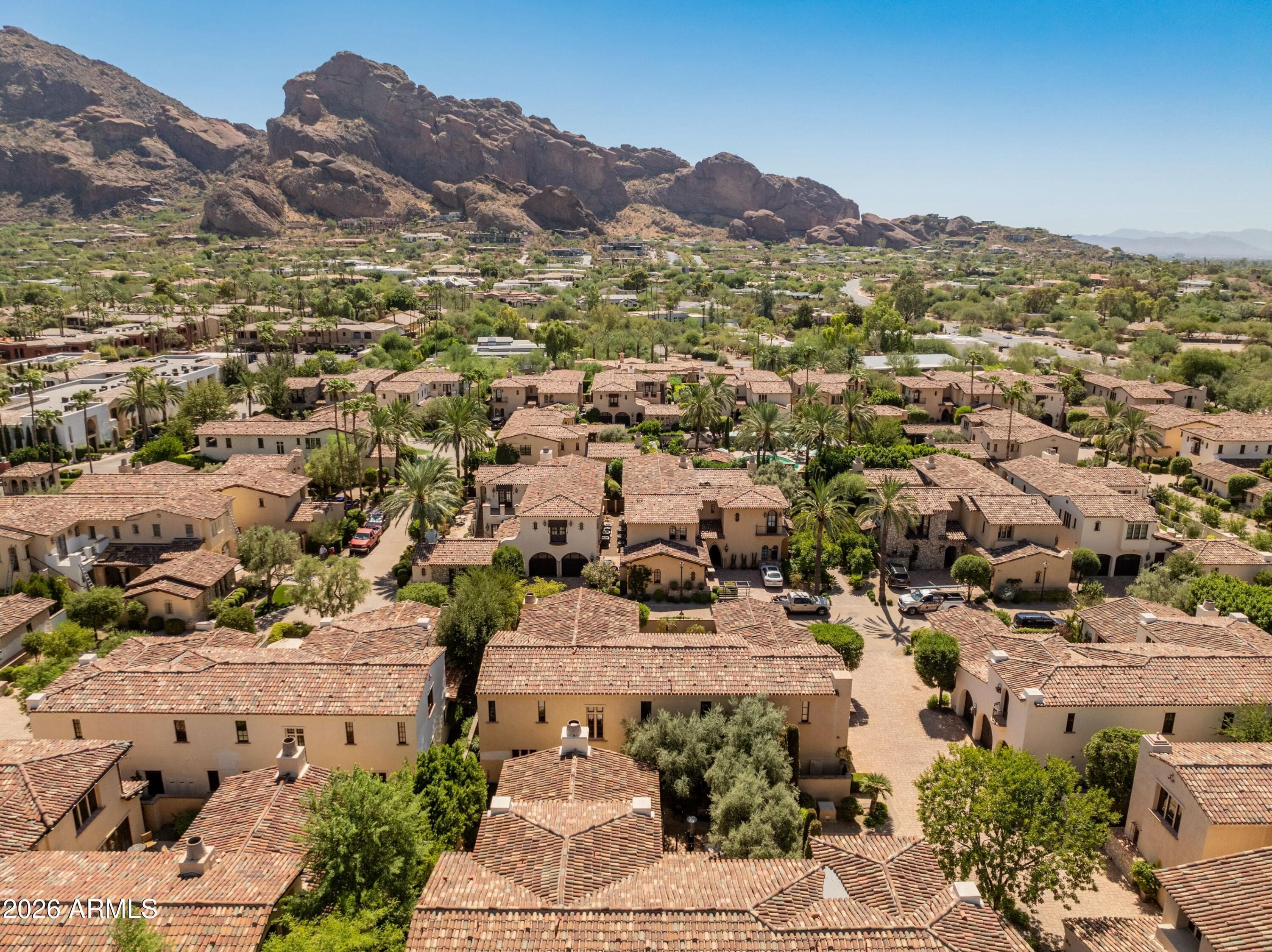 4949 E Lincoln Dr 7 — photo 1