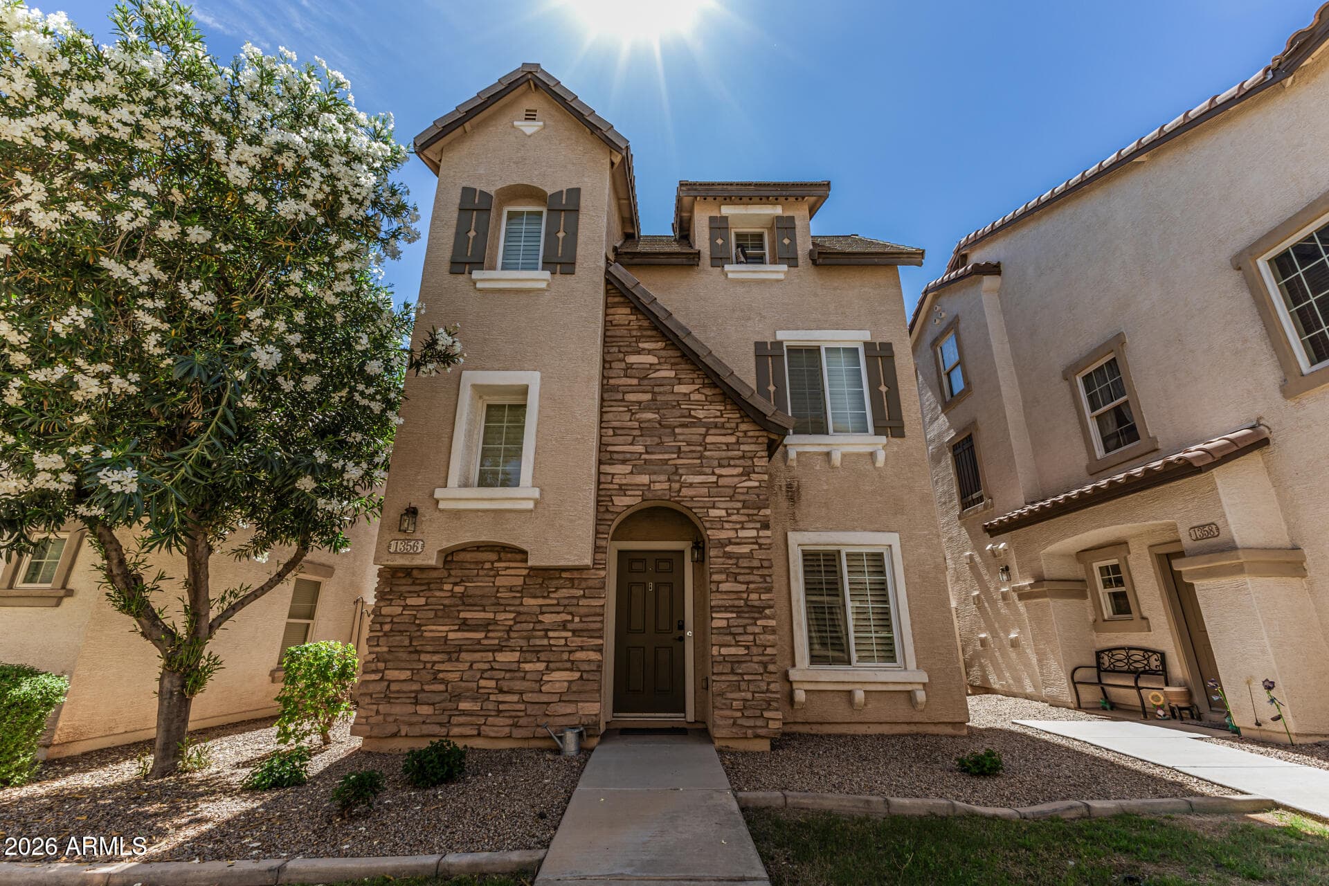 1356 S Sabino Dr — photo 1