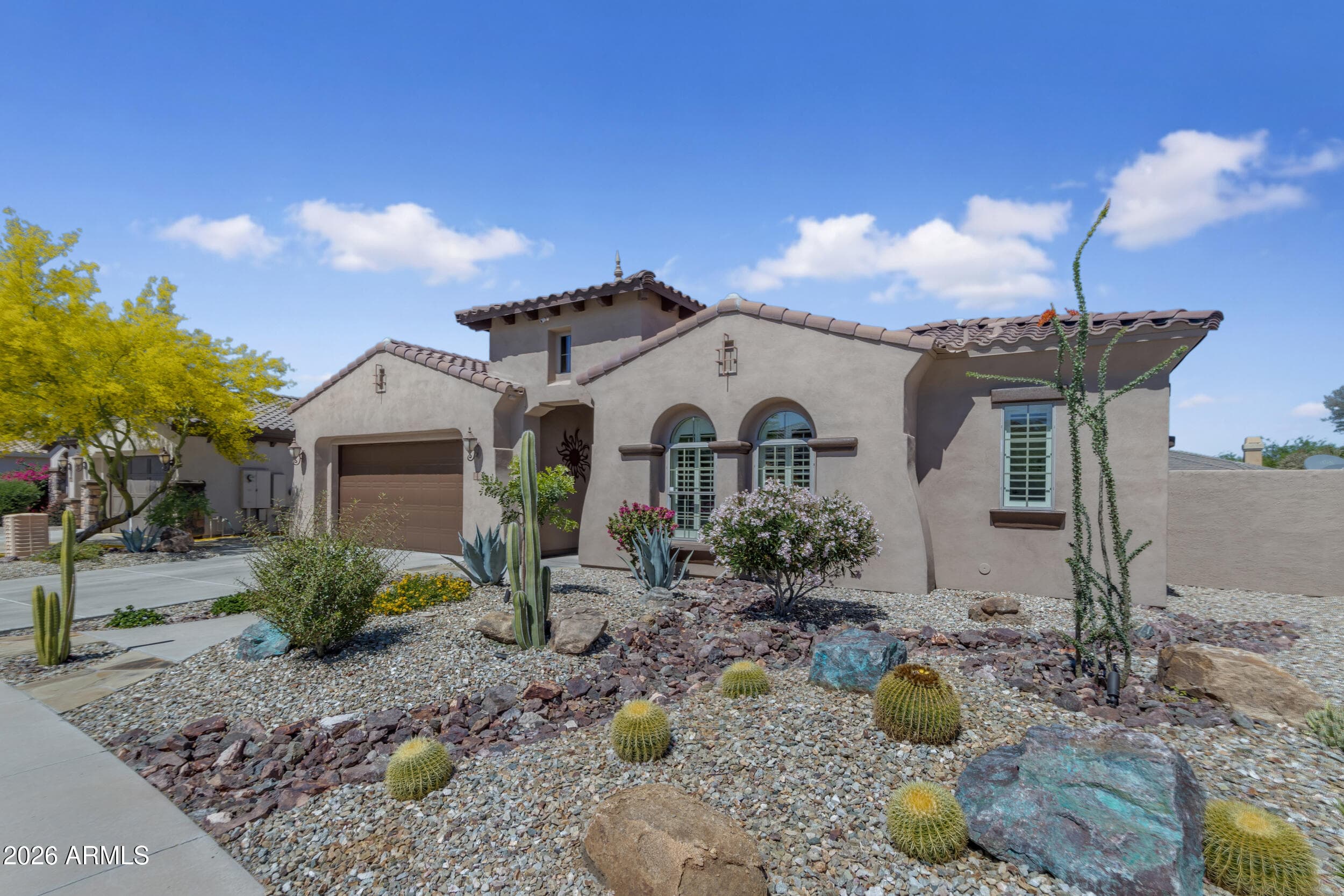 12368 S 181st Dr — photo 1
