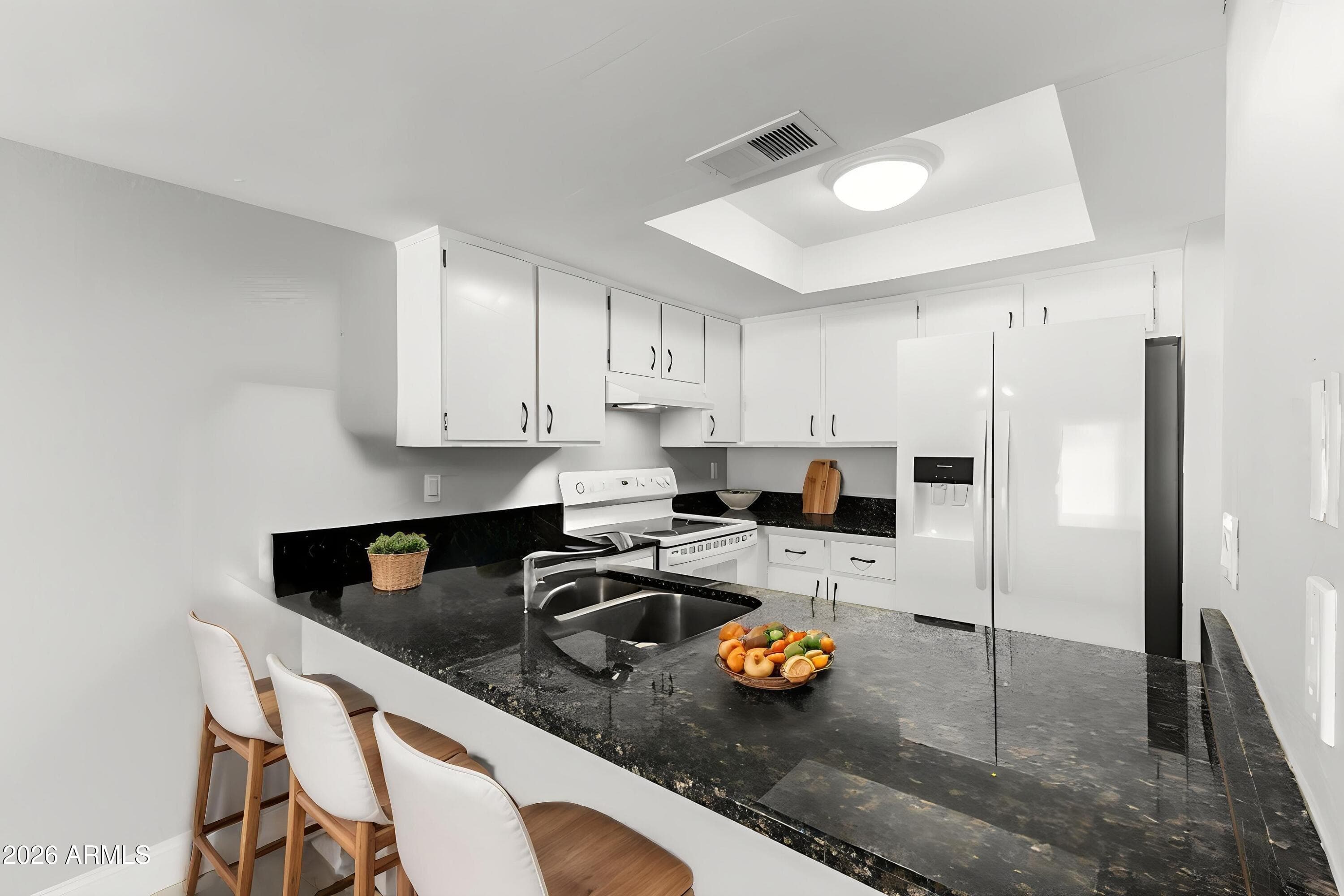122 S Hardy Dr 40 — photo 1