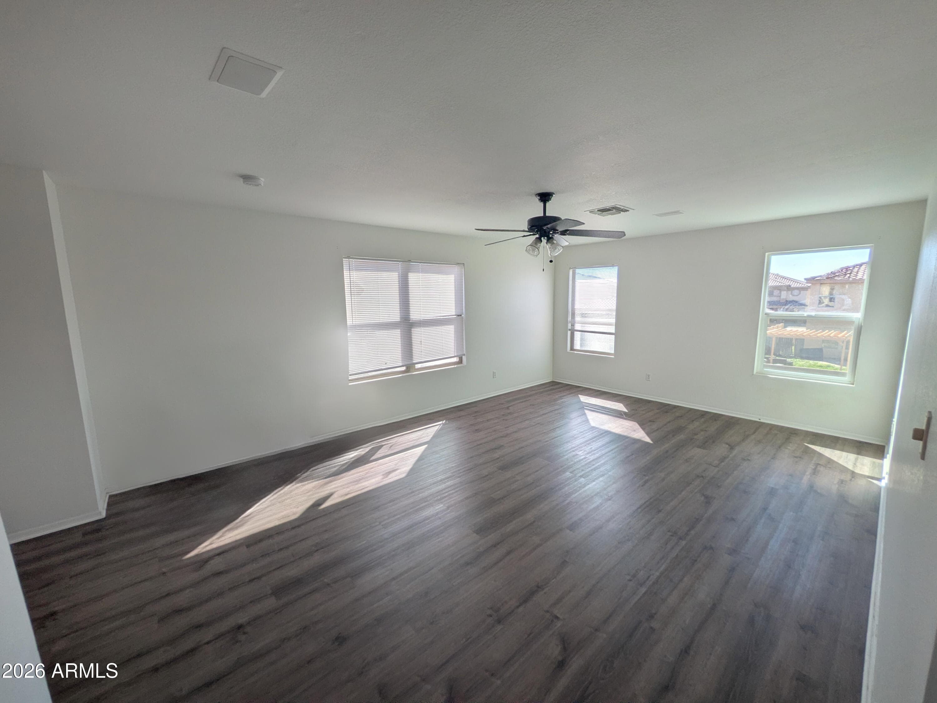 565 W PALO VERDE ST - Photo 5