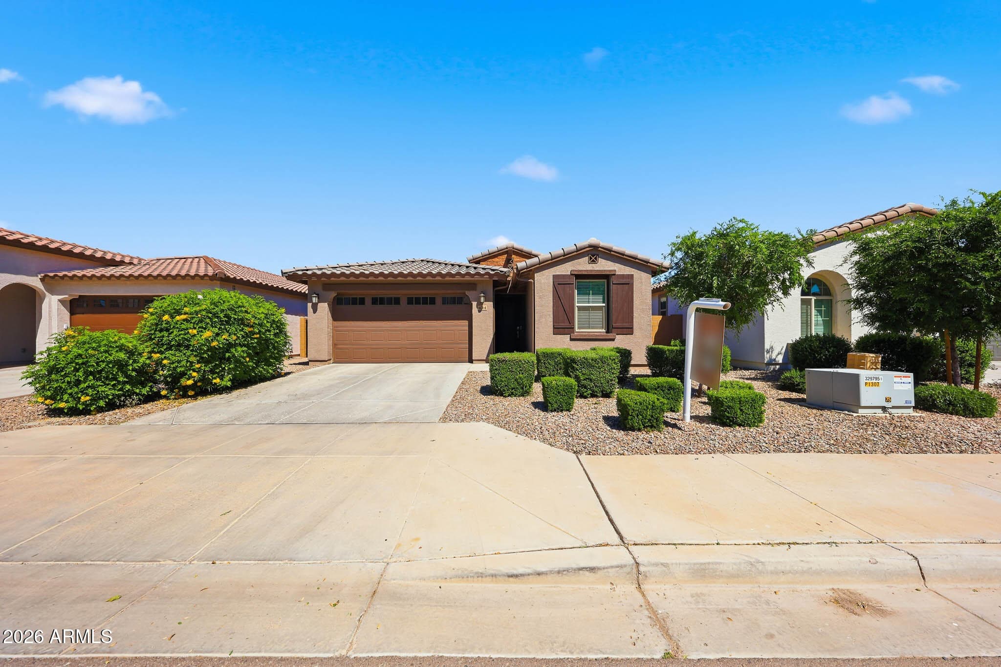 4064 E Catclaw St — photo 2