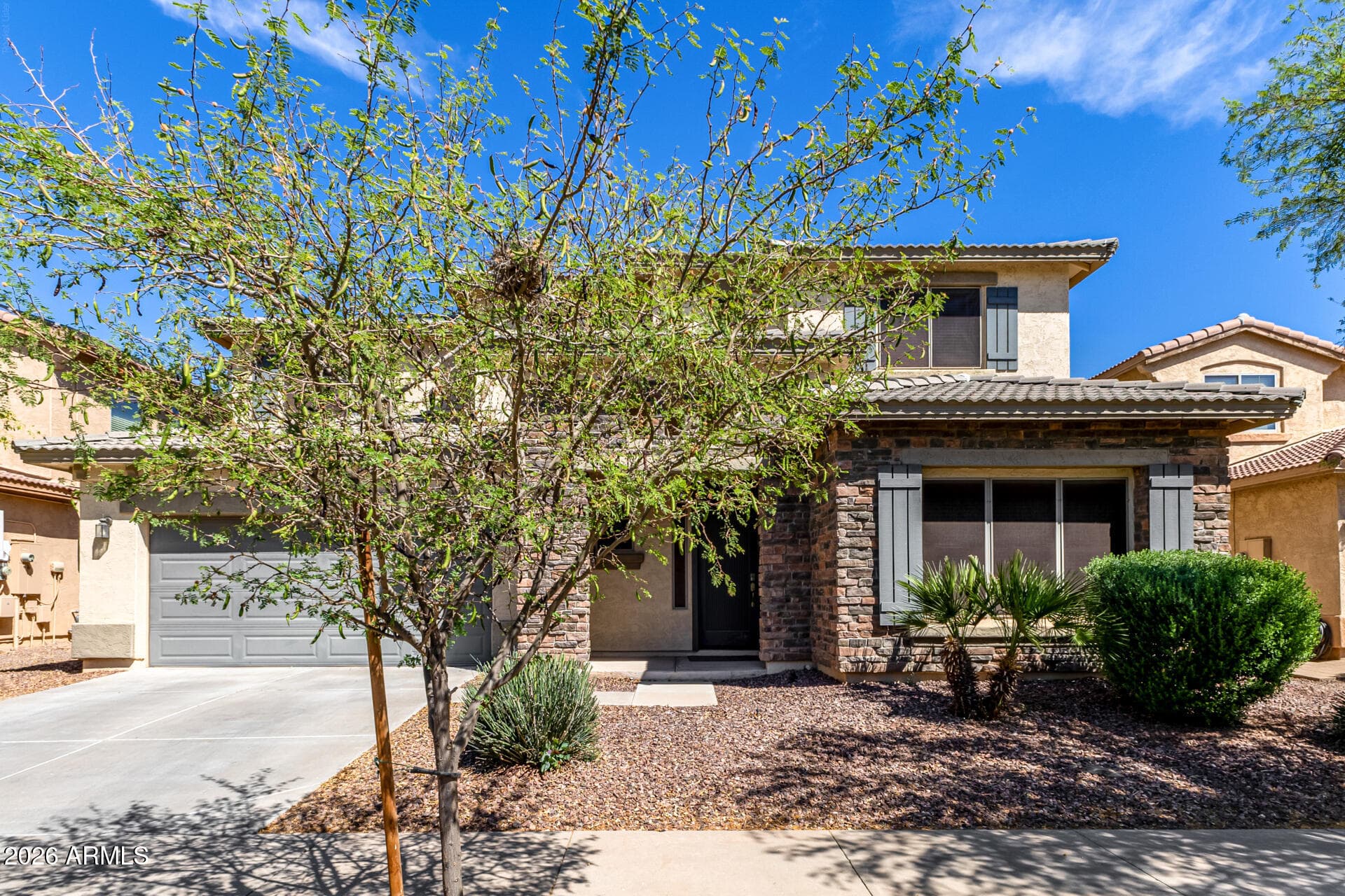 16722 W Lariat Ln — photo 2
