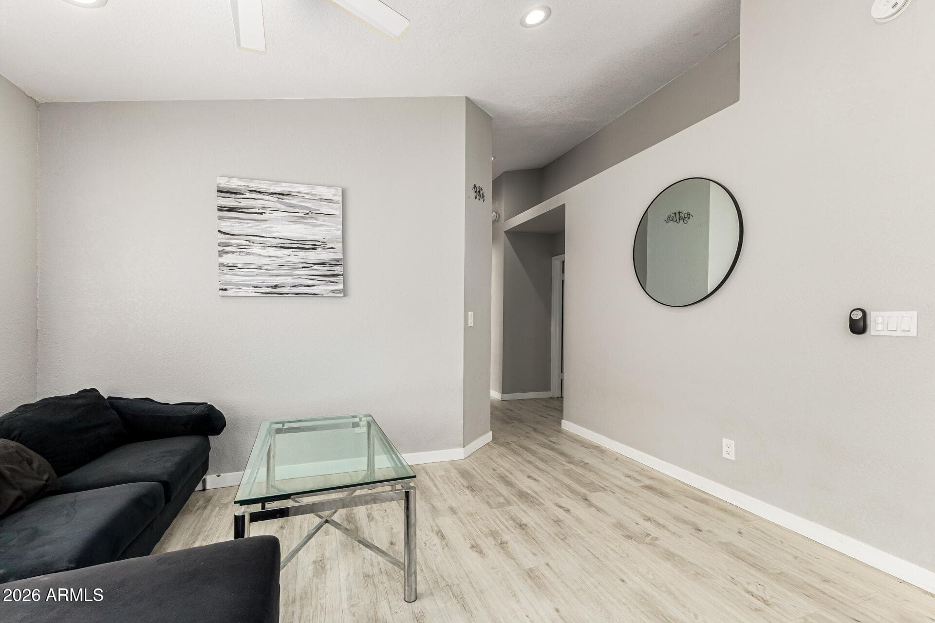 7312 W Greer Ave — photo 2