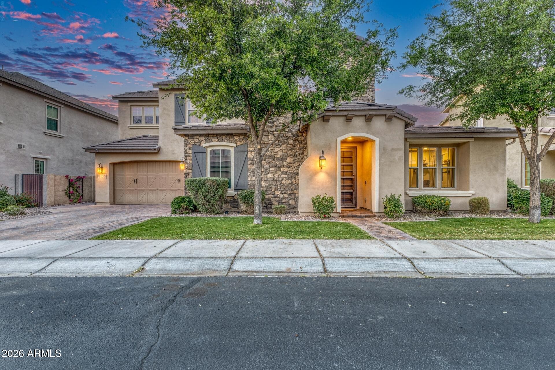 4420 S Gardenia Dr — photo 2