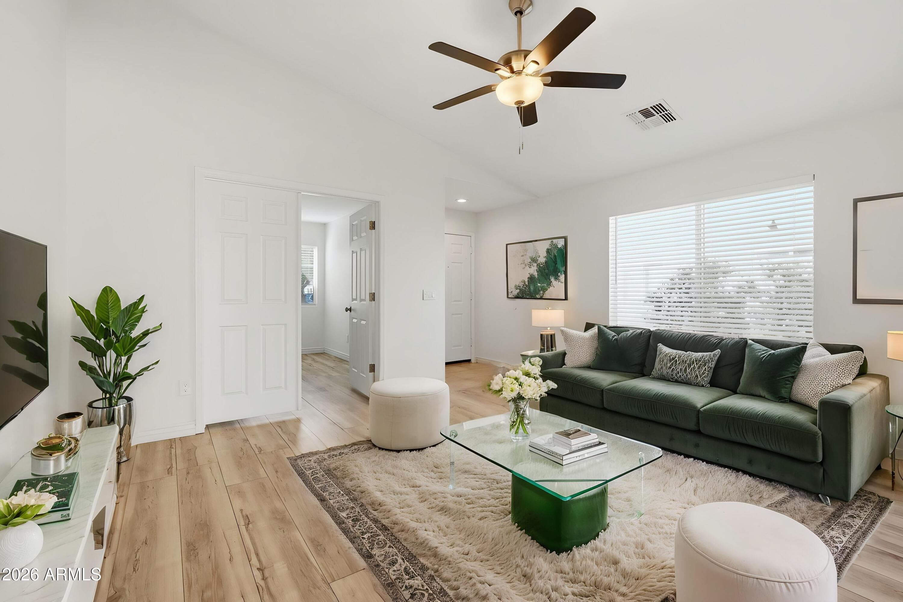 31491 N Cactus Dr — photo 2