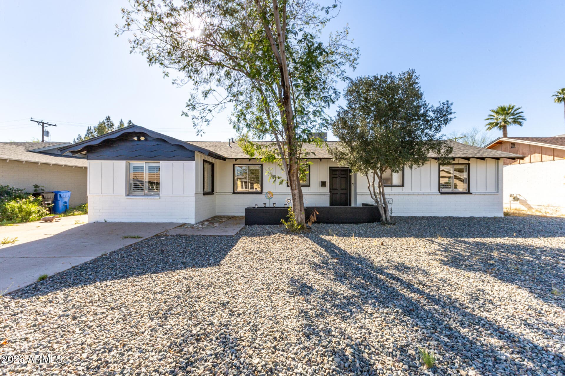 9022 N 18th Dr — photo 1