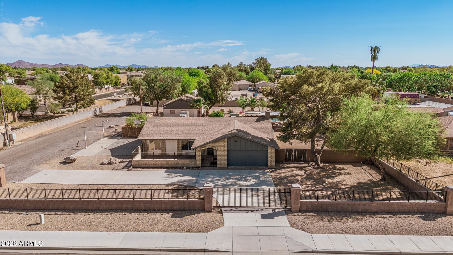 13143 E Ocotillo Rd — photo 1