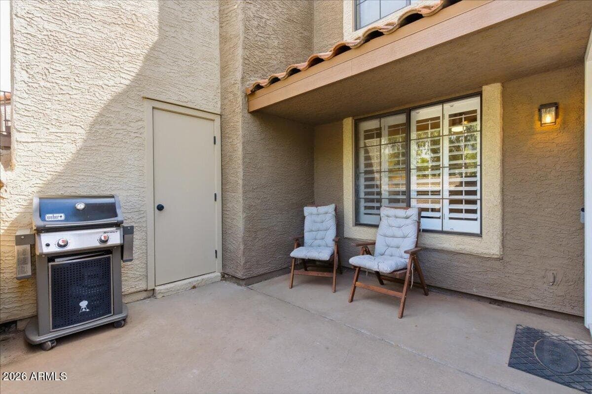 1905 E University Dr 137 — photo 2