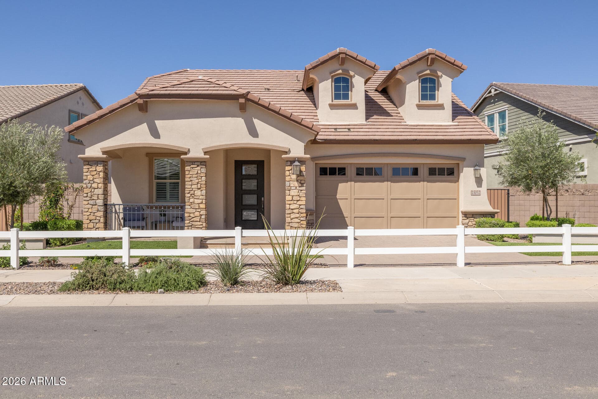 23032 E Arrowhead Trail — photo 2