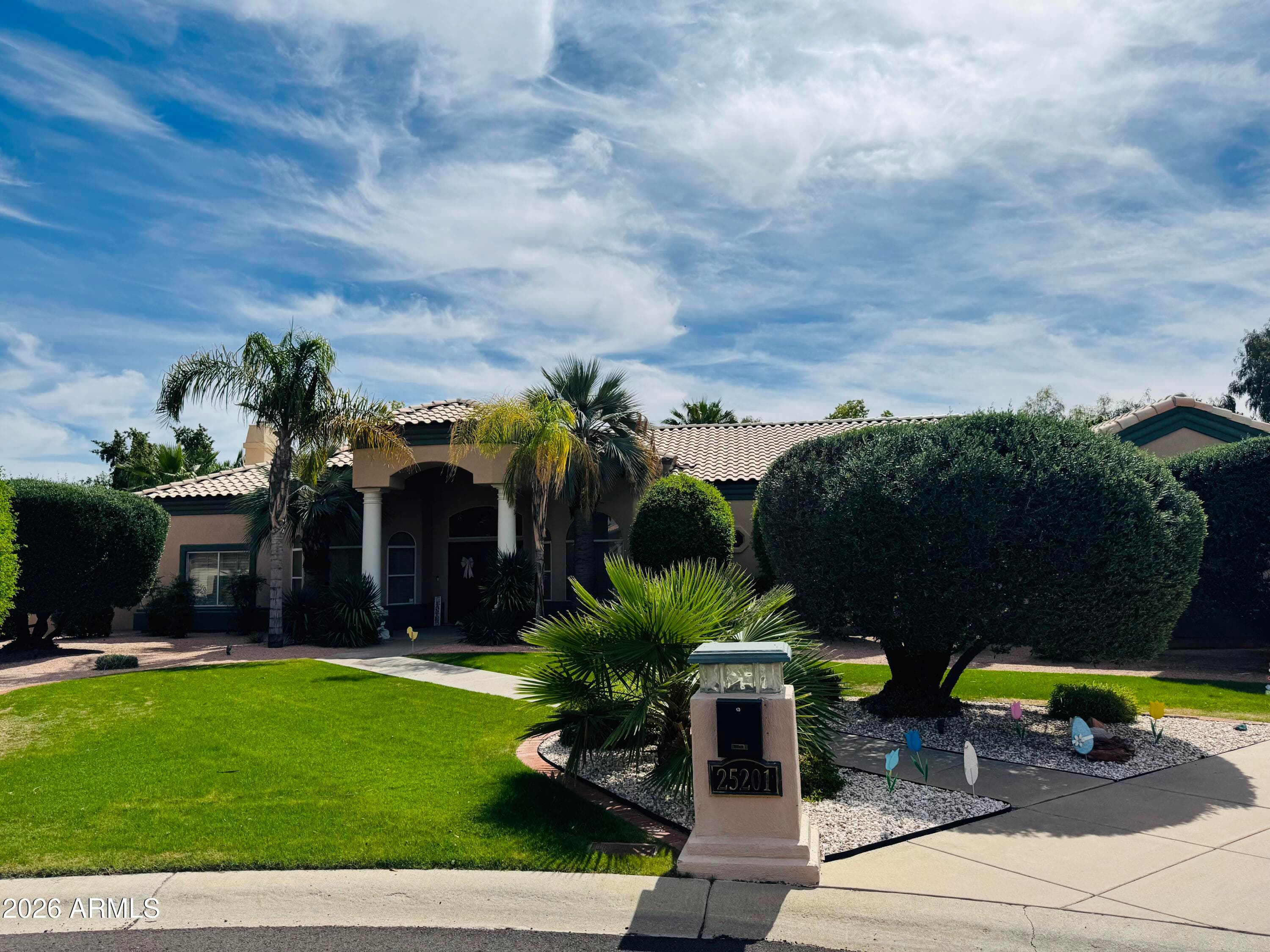 25201 N 47th Dr — photo 1