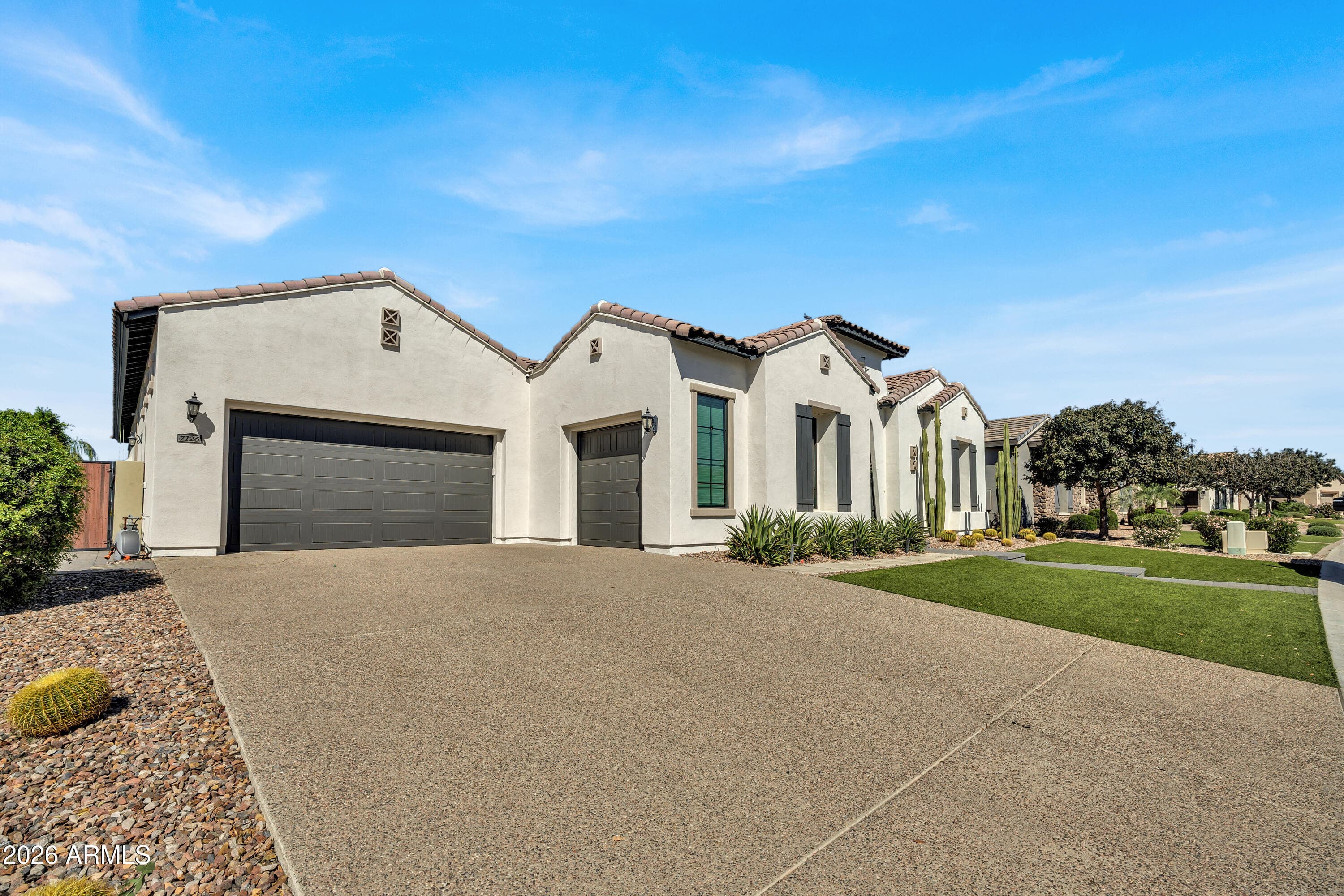 7126 S Portland Ave — photo 2