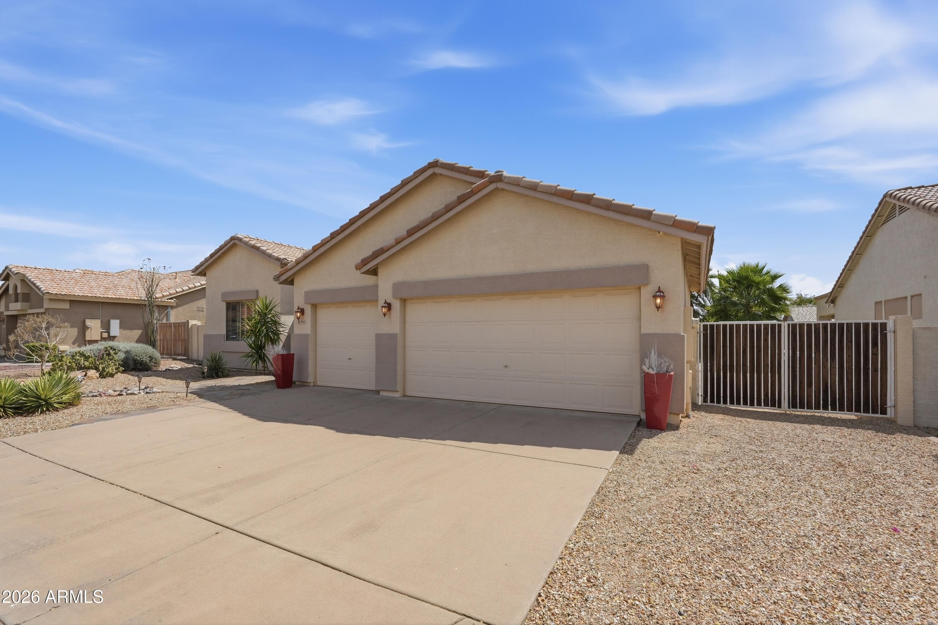 9251 E Princess Dr — photo 2