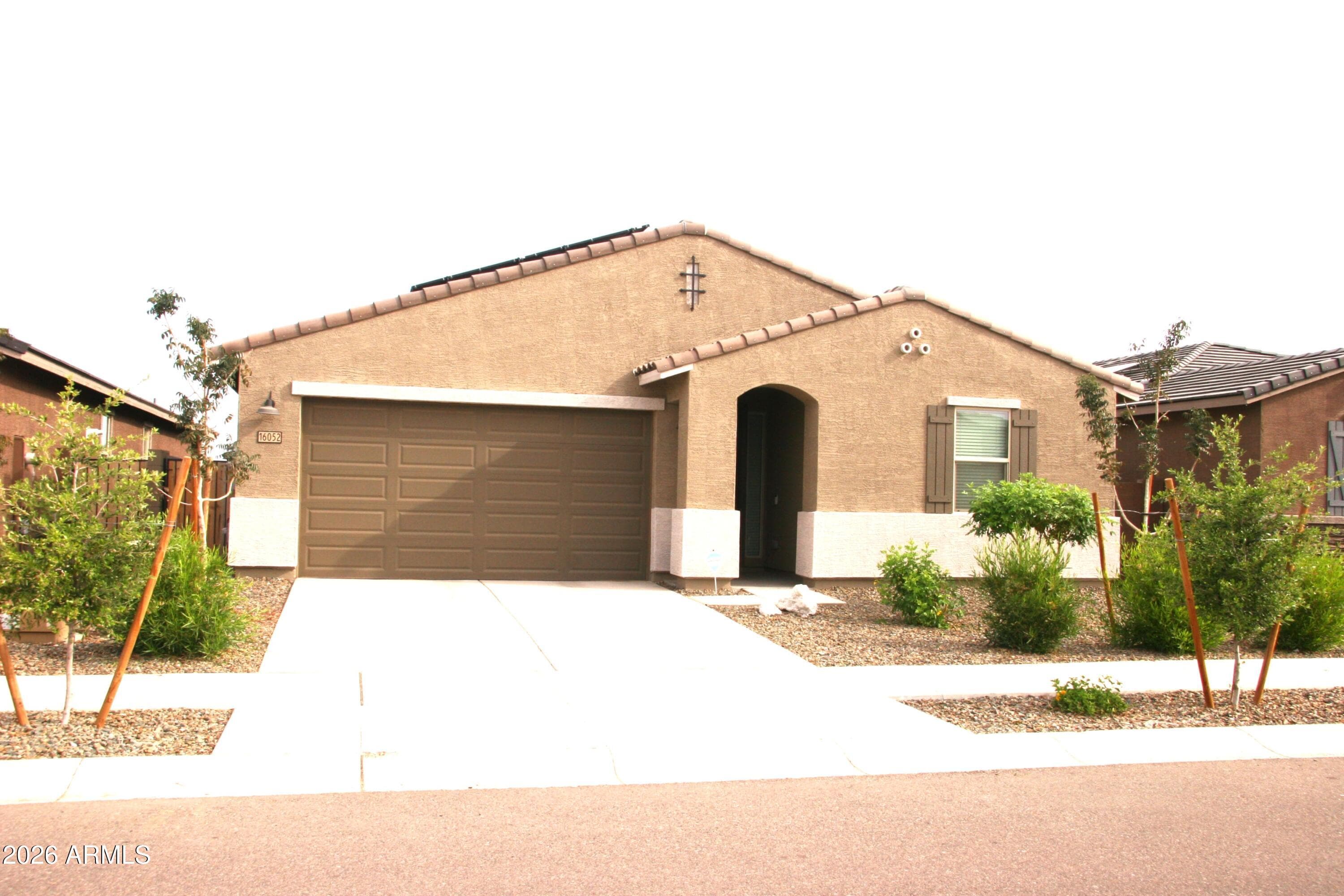 16052 W Honeysuckle Dr — photo 1