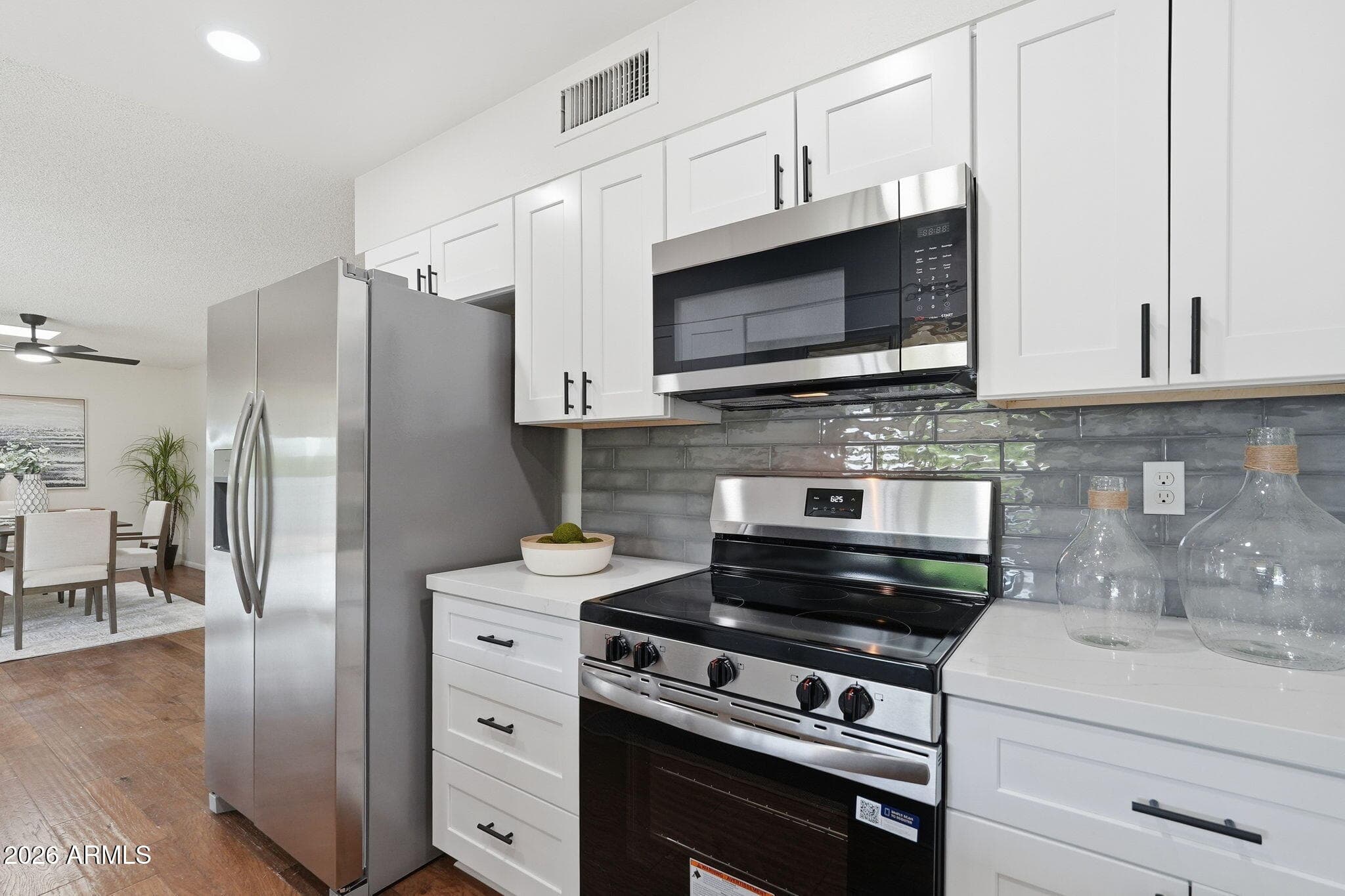 10733 W Hutton Dr — photo 1
