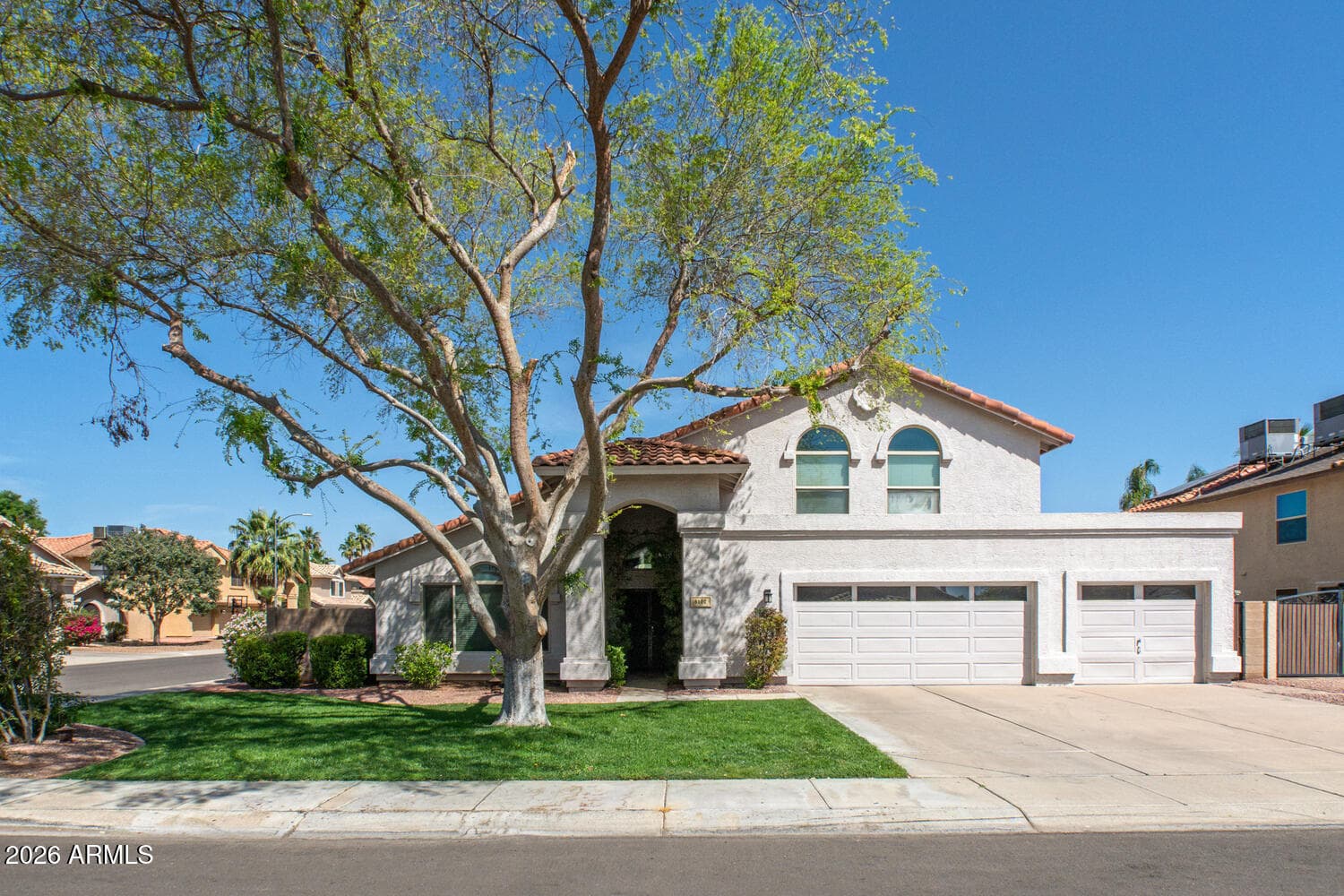 5102 E Fellars Dr — photo 1