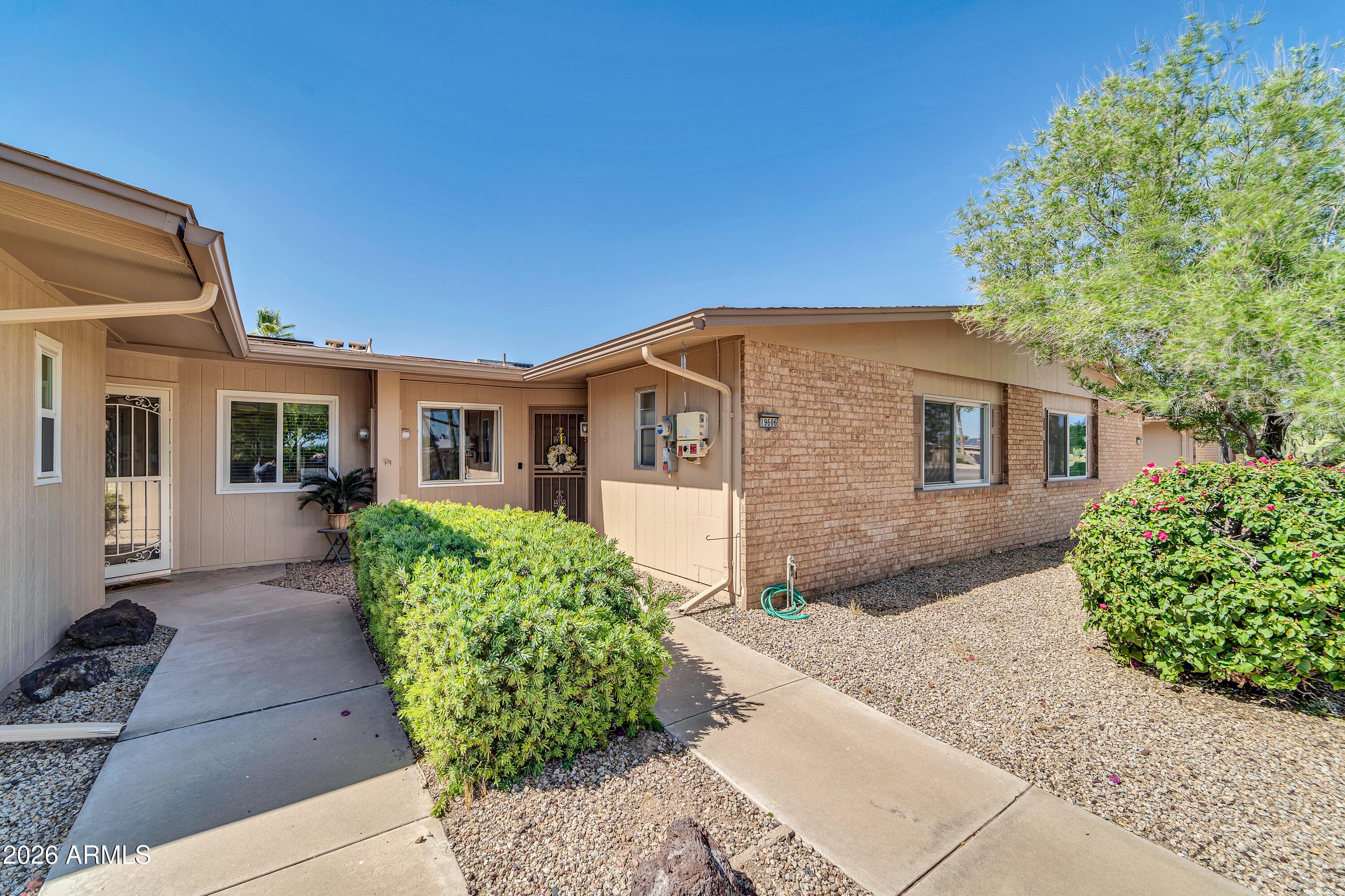 19606 N Camino Del Sol -- — photo 1