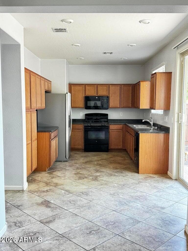 3115 S Magnolia Ln — photo 1