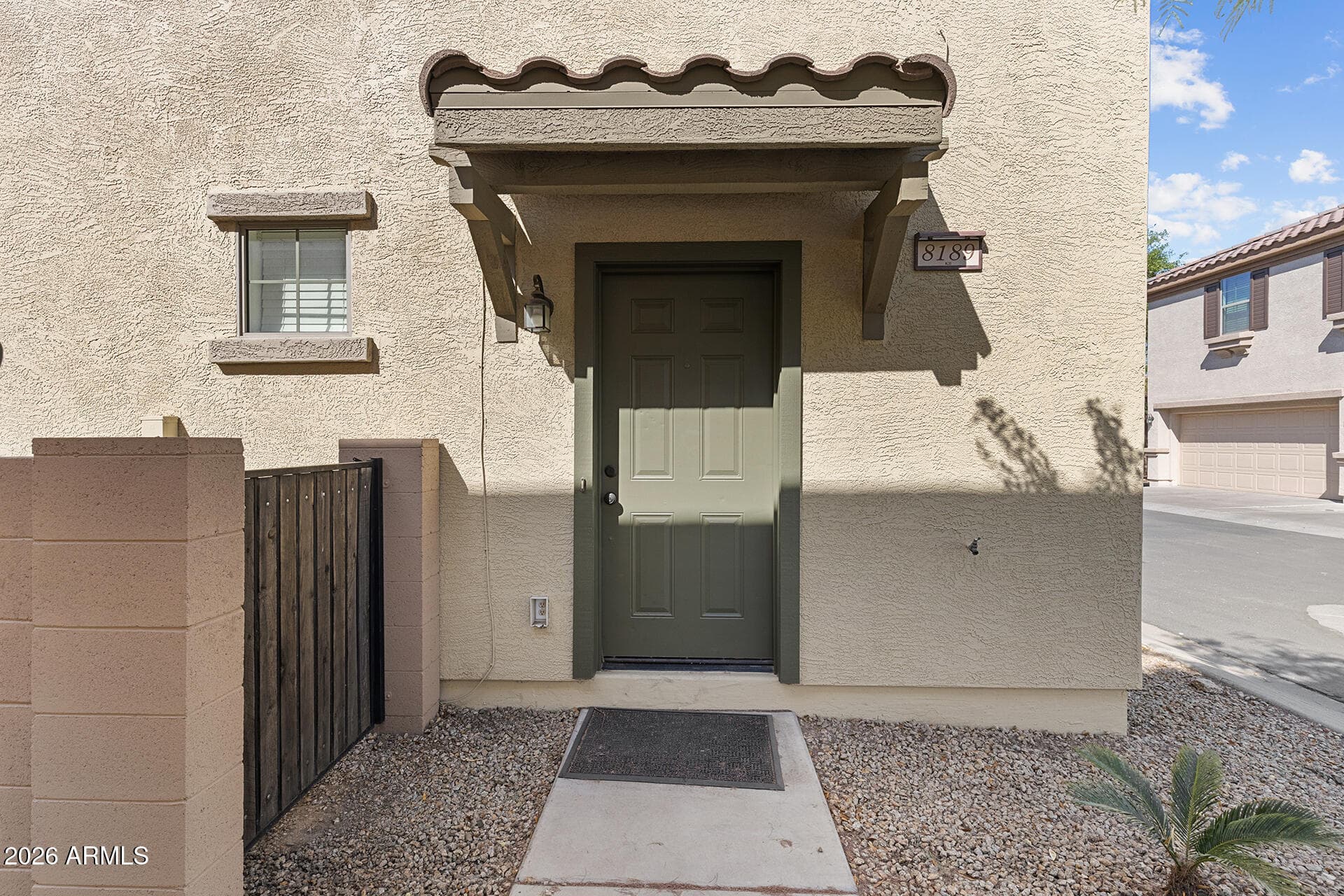 8189 W Groom Creek Rd — photo 2