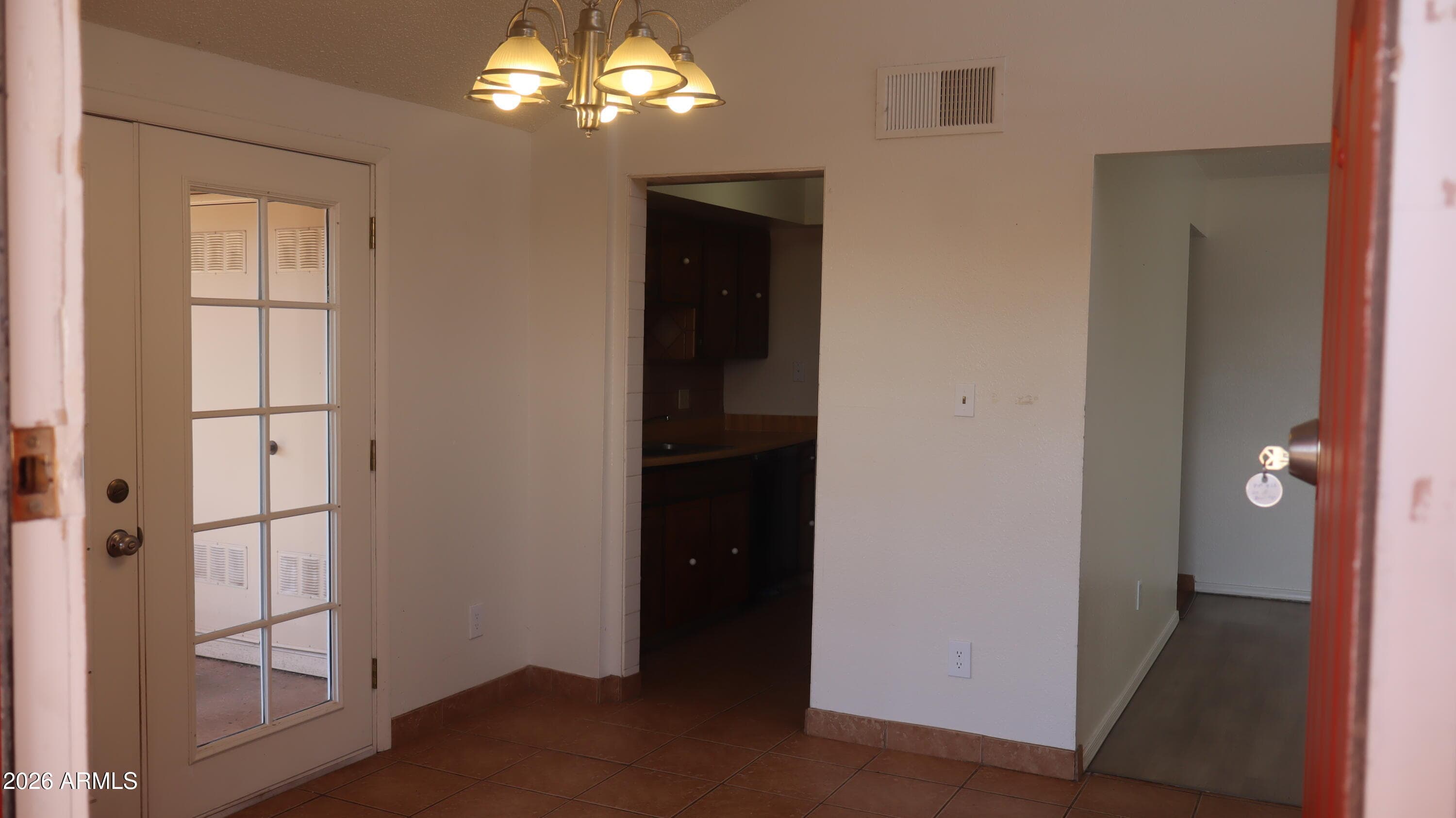20 E BERRIDGE DR - Photo 3