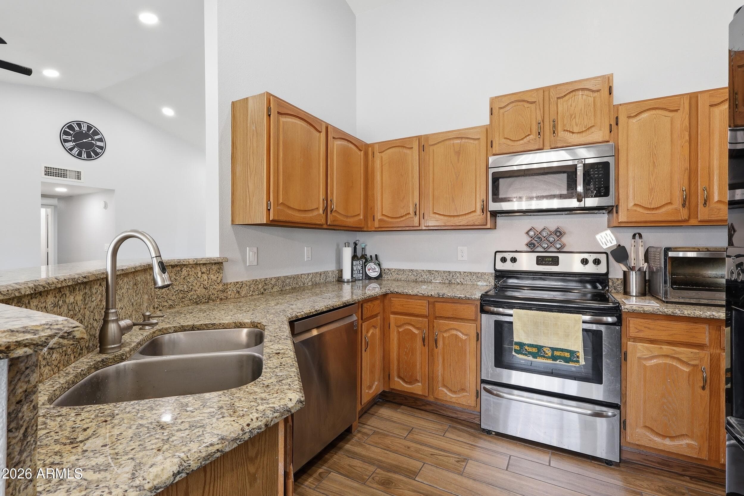1227 N Revolta Circle — photo 2