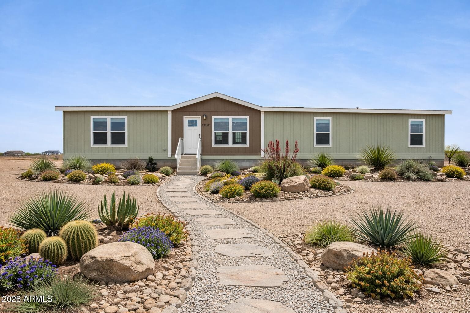 25424 W Mark Ln — photo 1