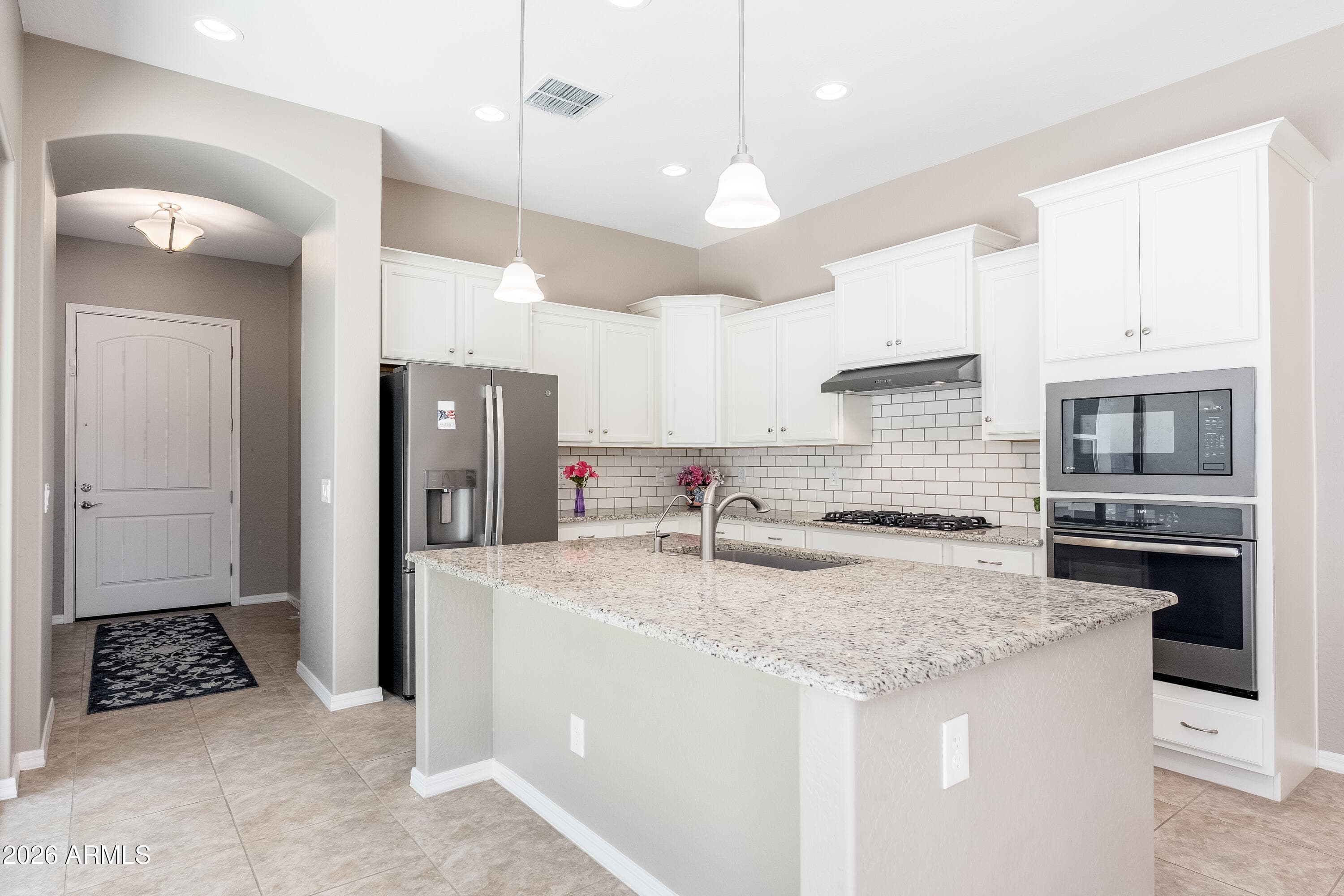 4280 E Cynthia St — photo 1