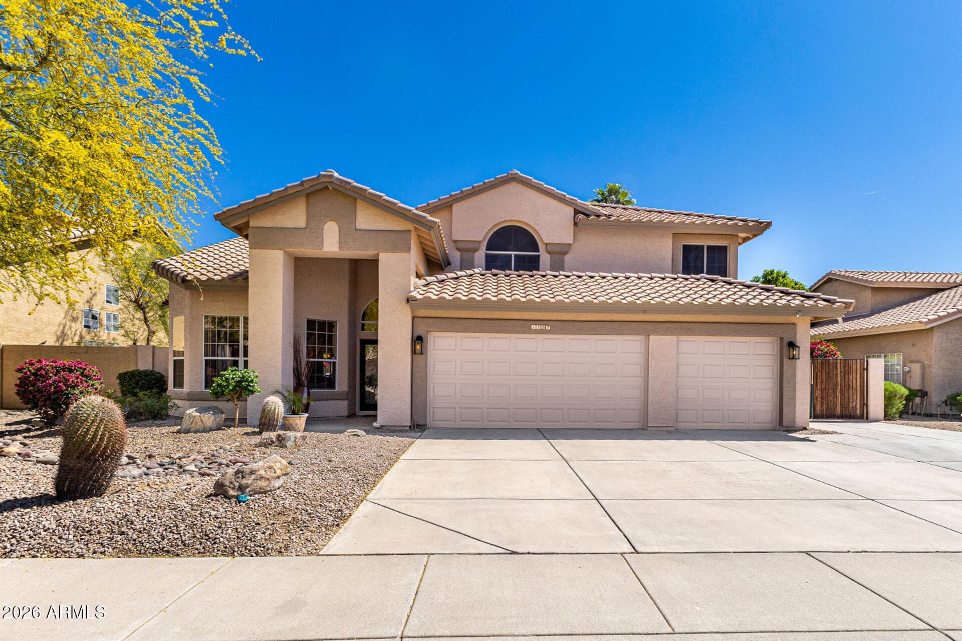 1357 W Muirwood Dr — photo 1