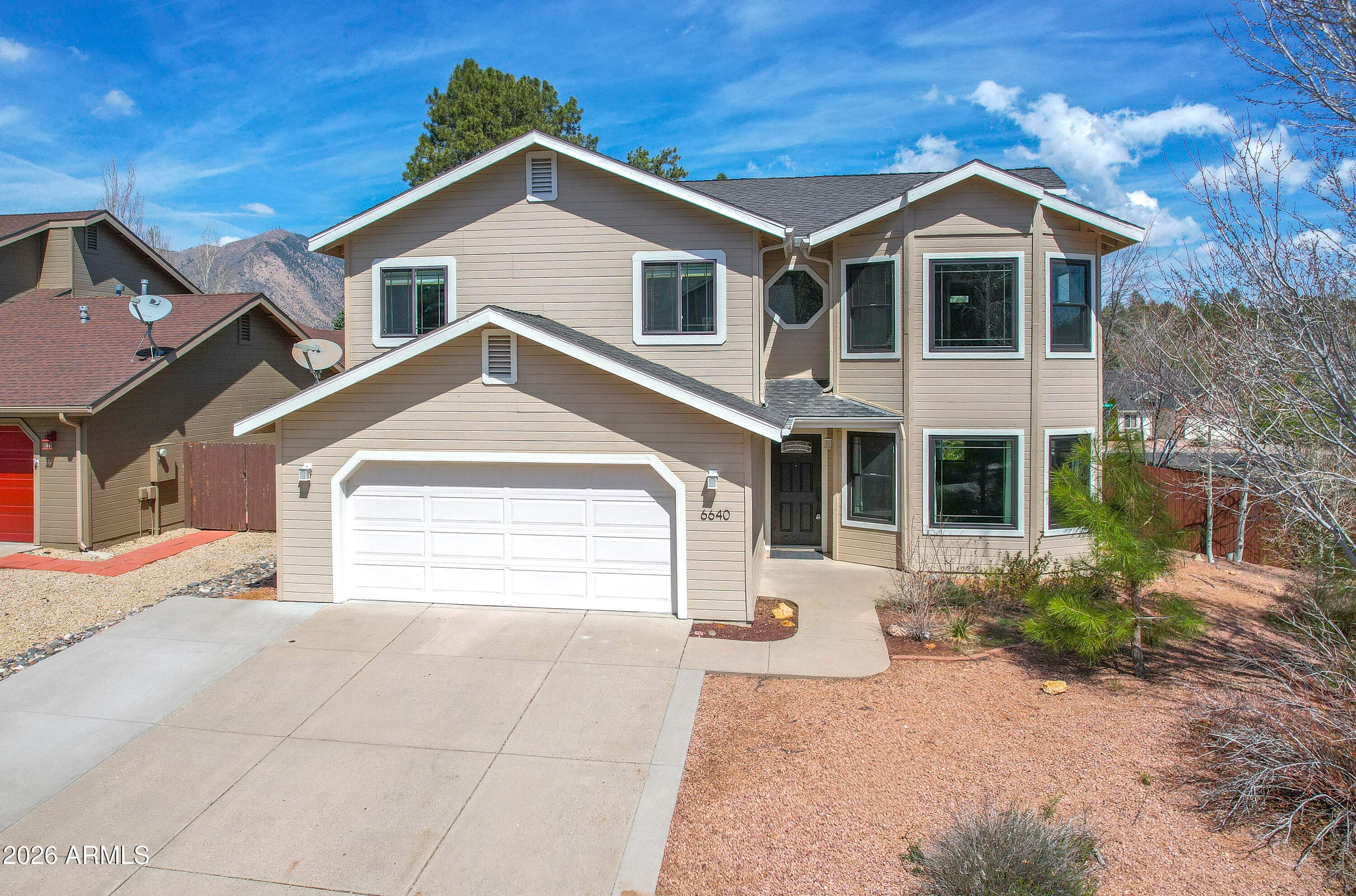 6640 E Eagle Crest Dr — photo 1