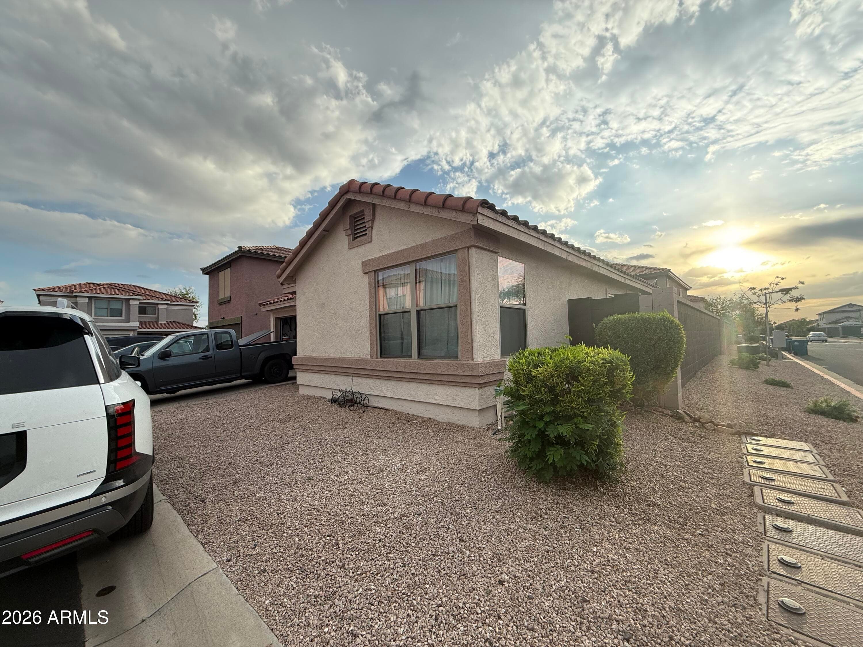 2303 E 35th Ave — photo 1