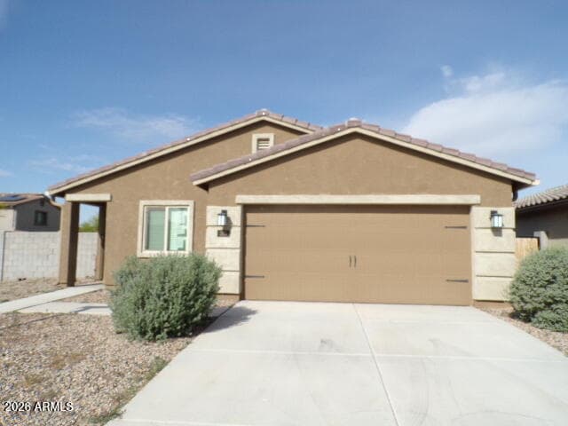 360 S Oak St — photo 2