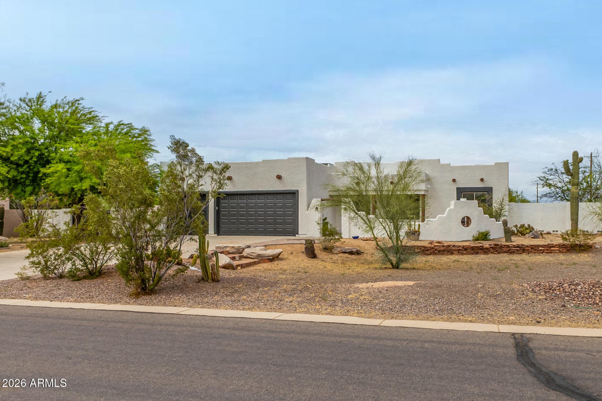24702 W Red Robin Dr — photo 2