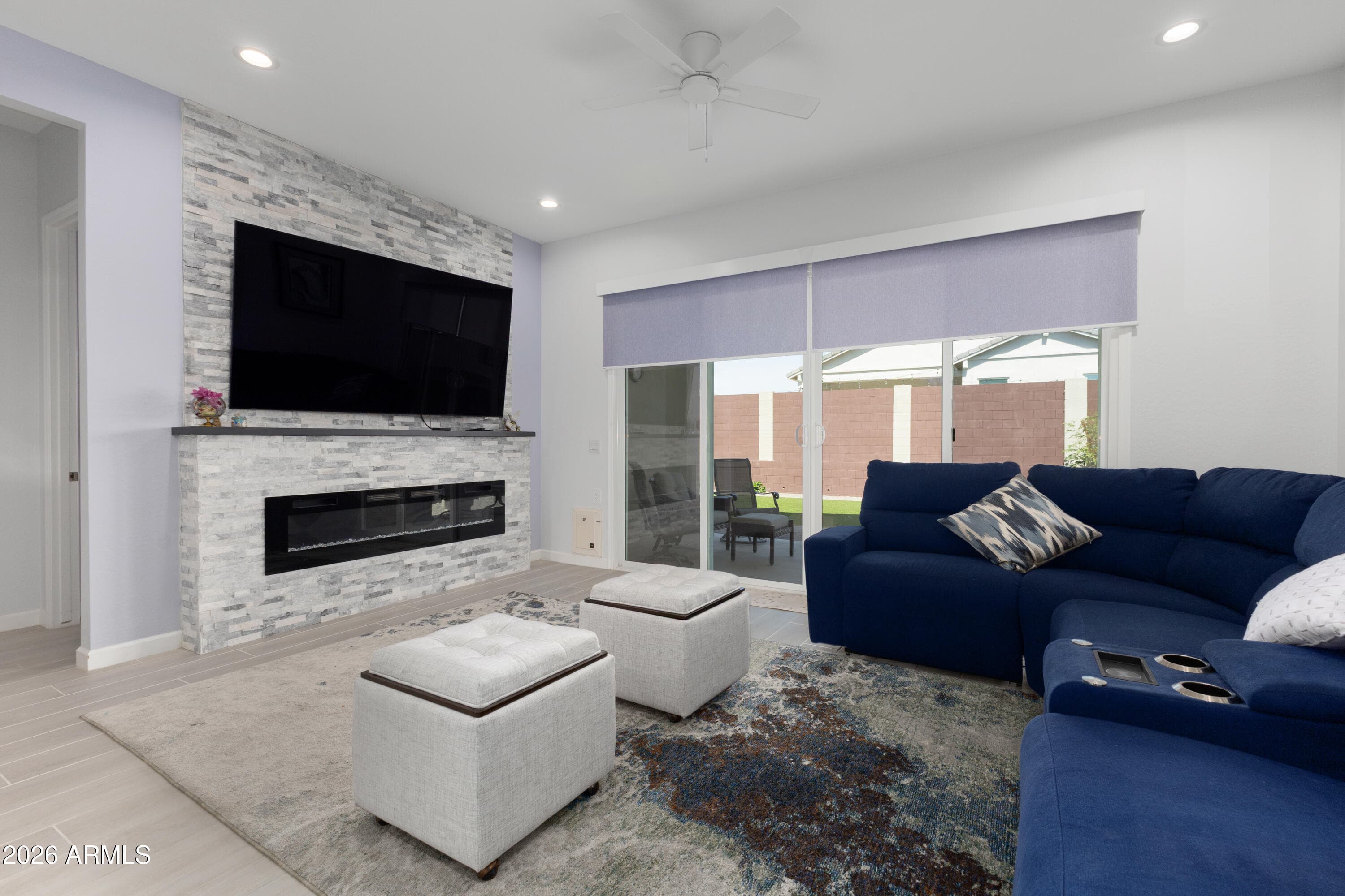 10240 W Lone Cactus Dr — photo 1