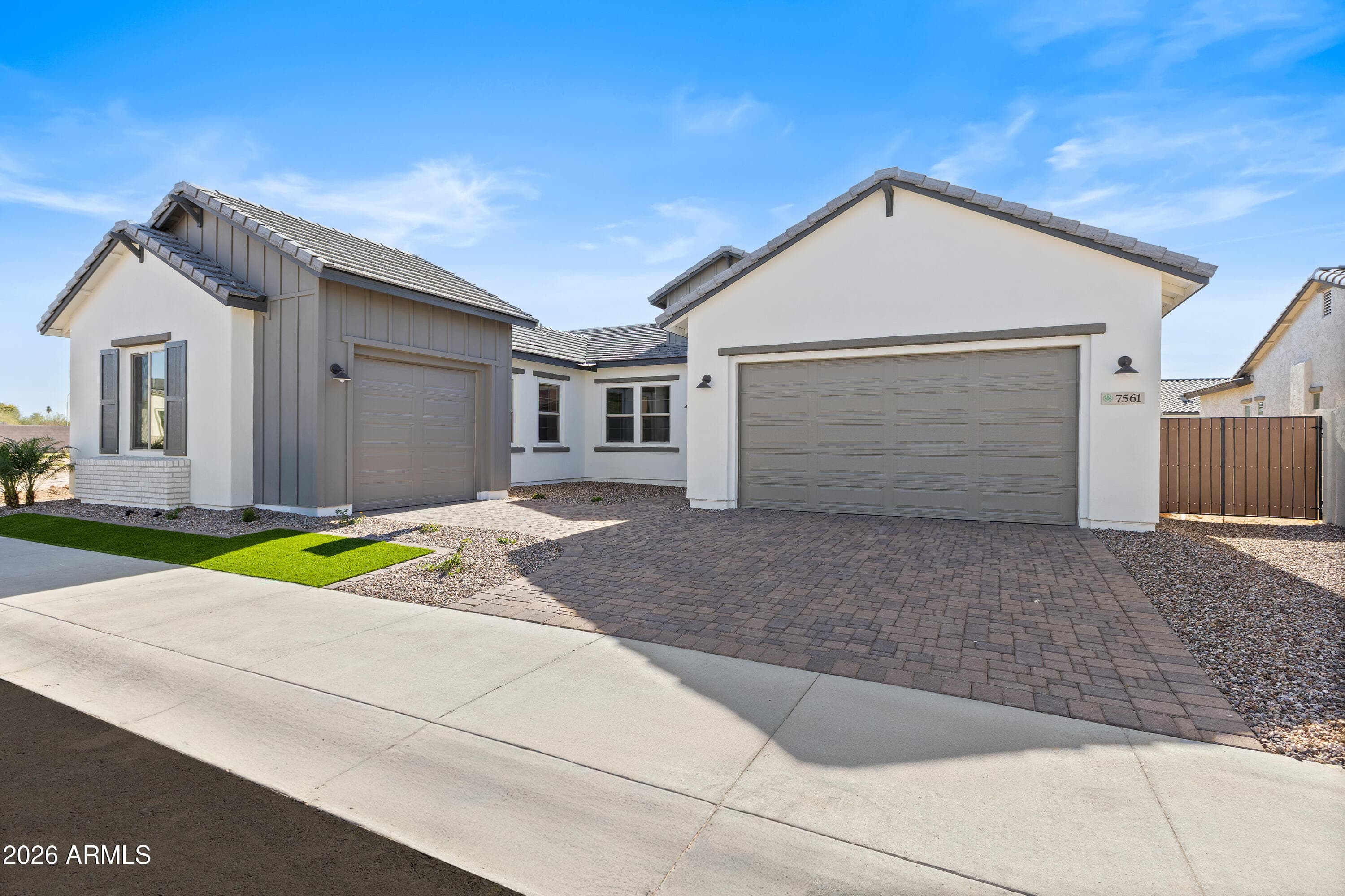 7561 W Evans Dr — photo 2