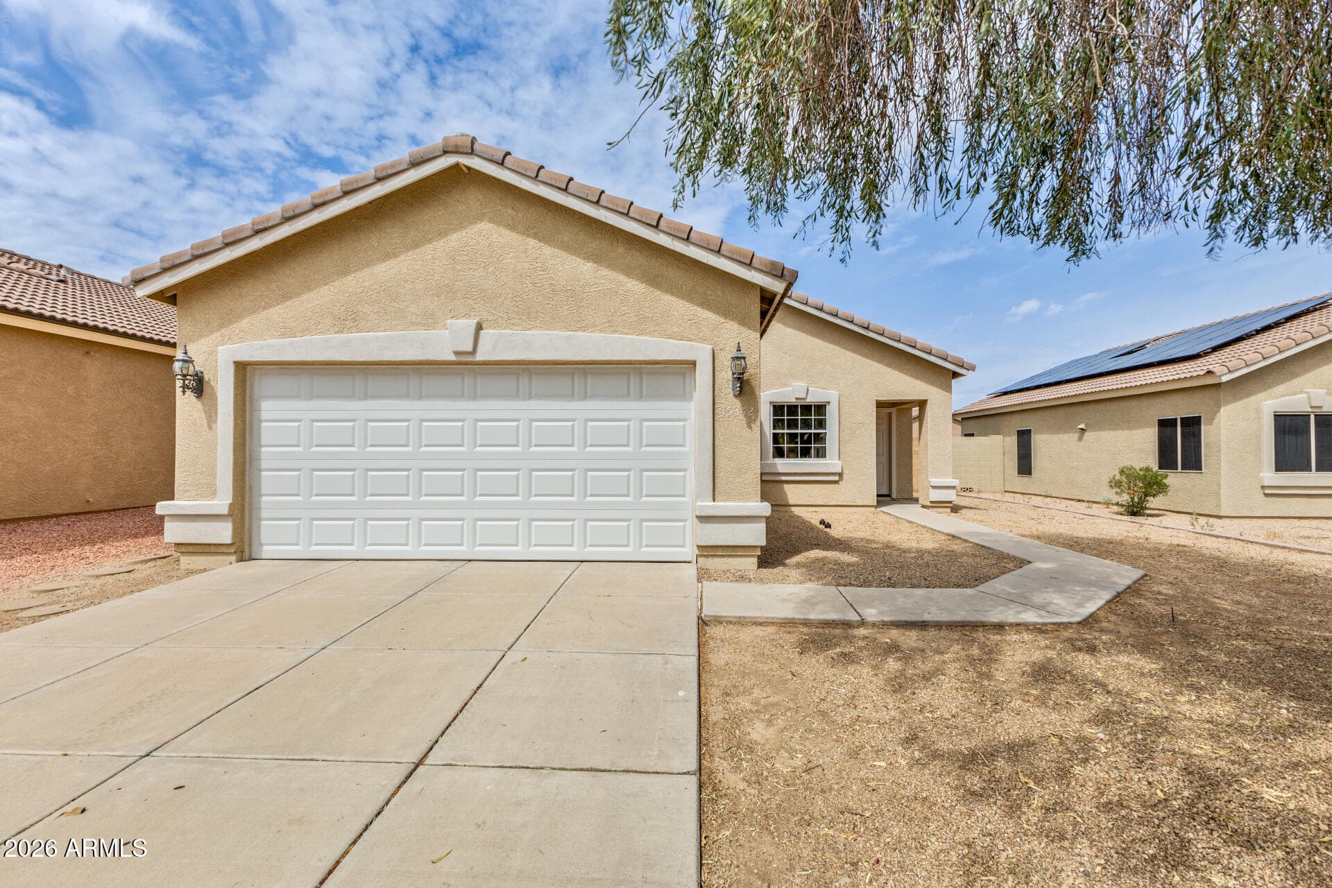 15342 W Maui Ln — photo 1