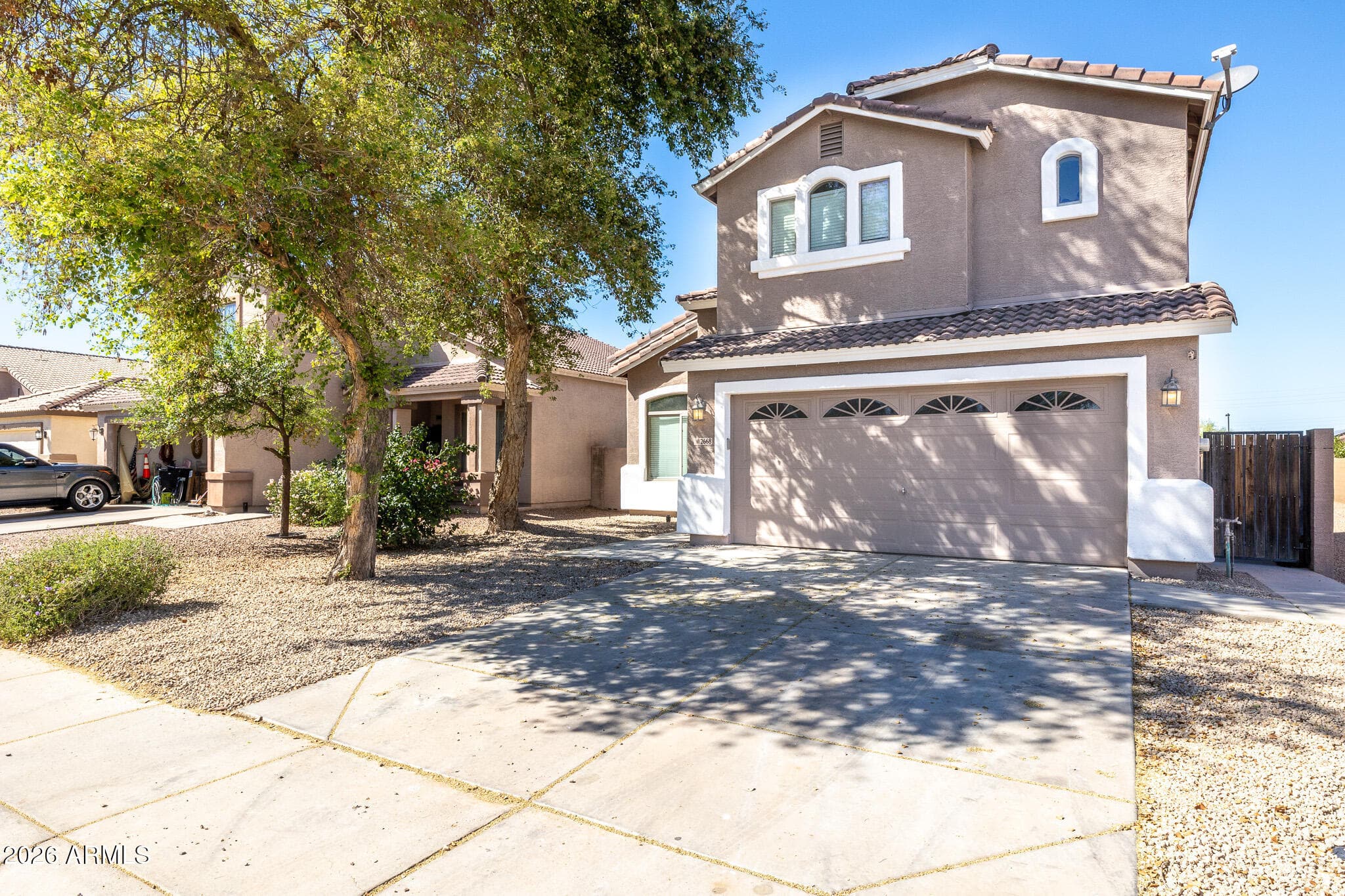 2668 E Cowboy Cove Trail — photo 1