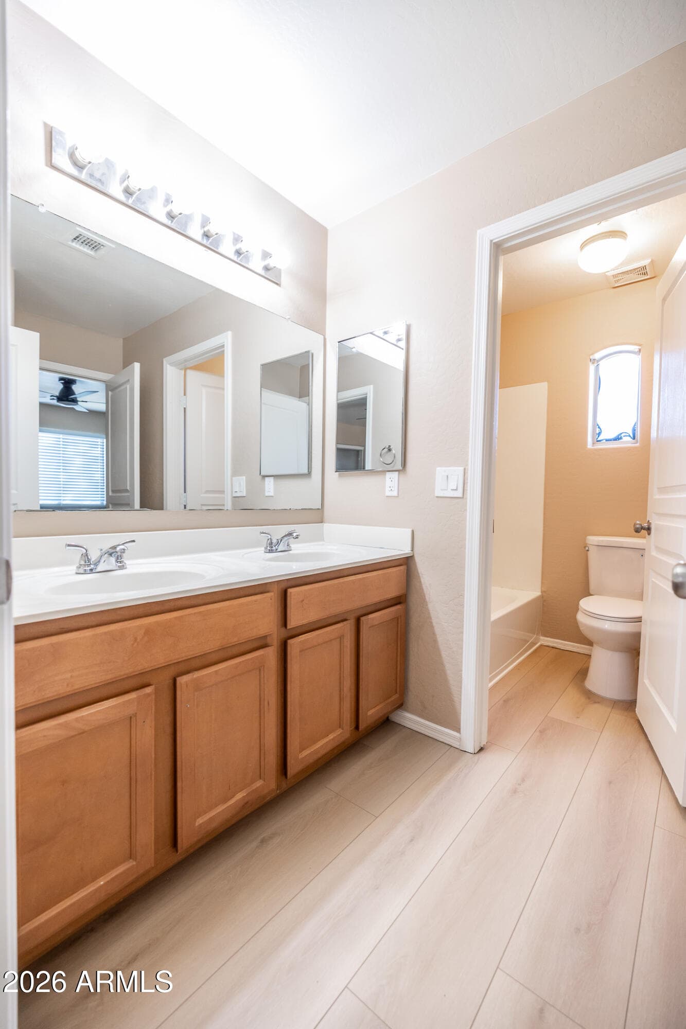 2668 E Cowboy Cove Trail — photo 38