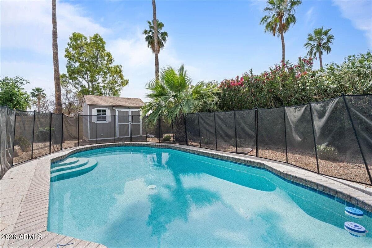 14034 N 60th St — photo 2