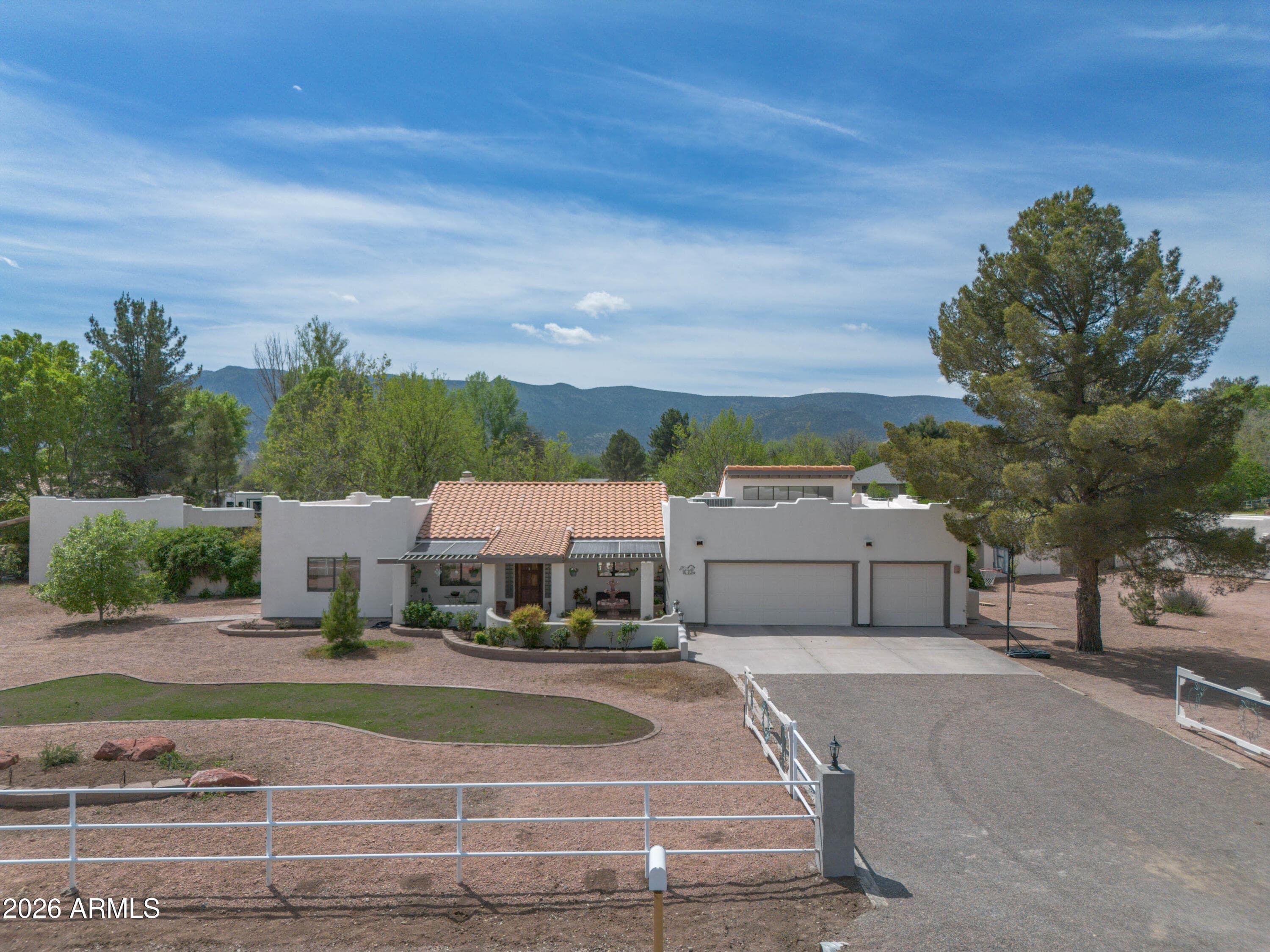 1150 S Rio Verde Ln — photo 1