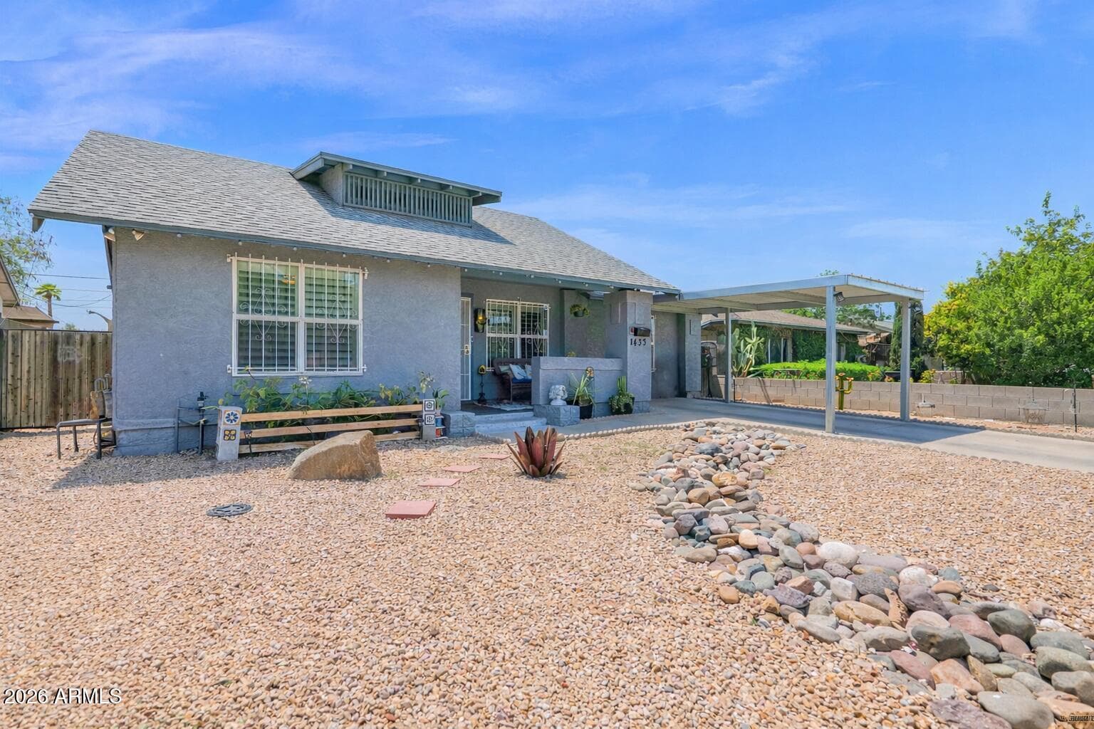 1433 E Garfield St — photo 1