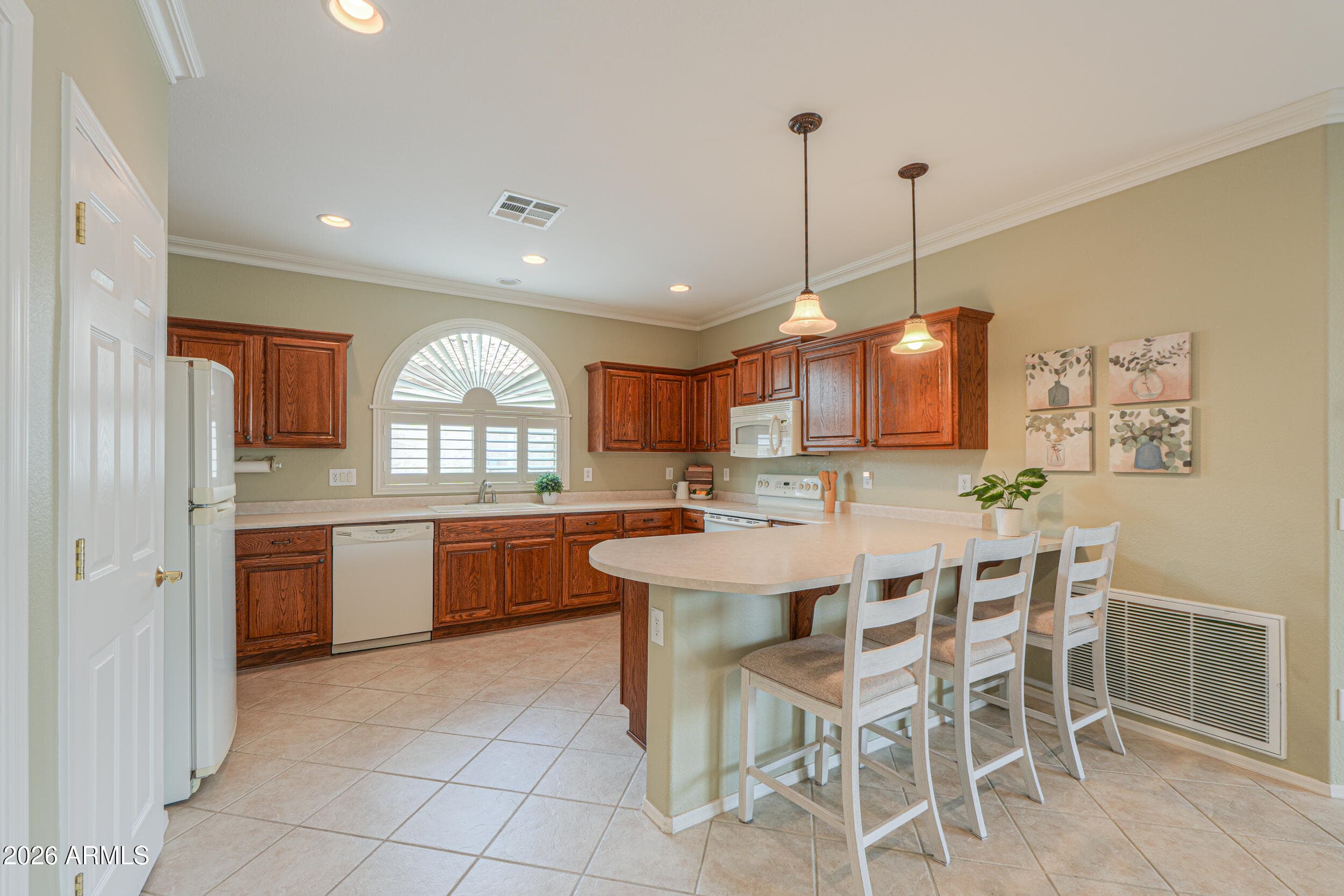 4188 E Blue Spruce Ln — photo 2
