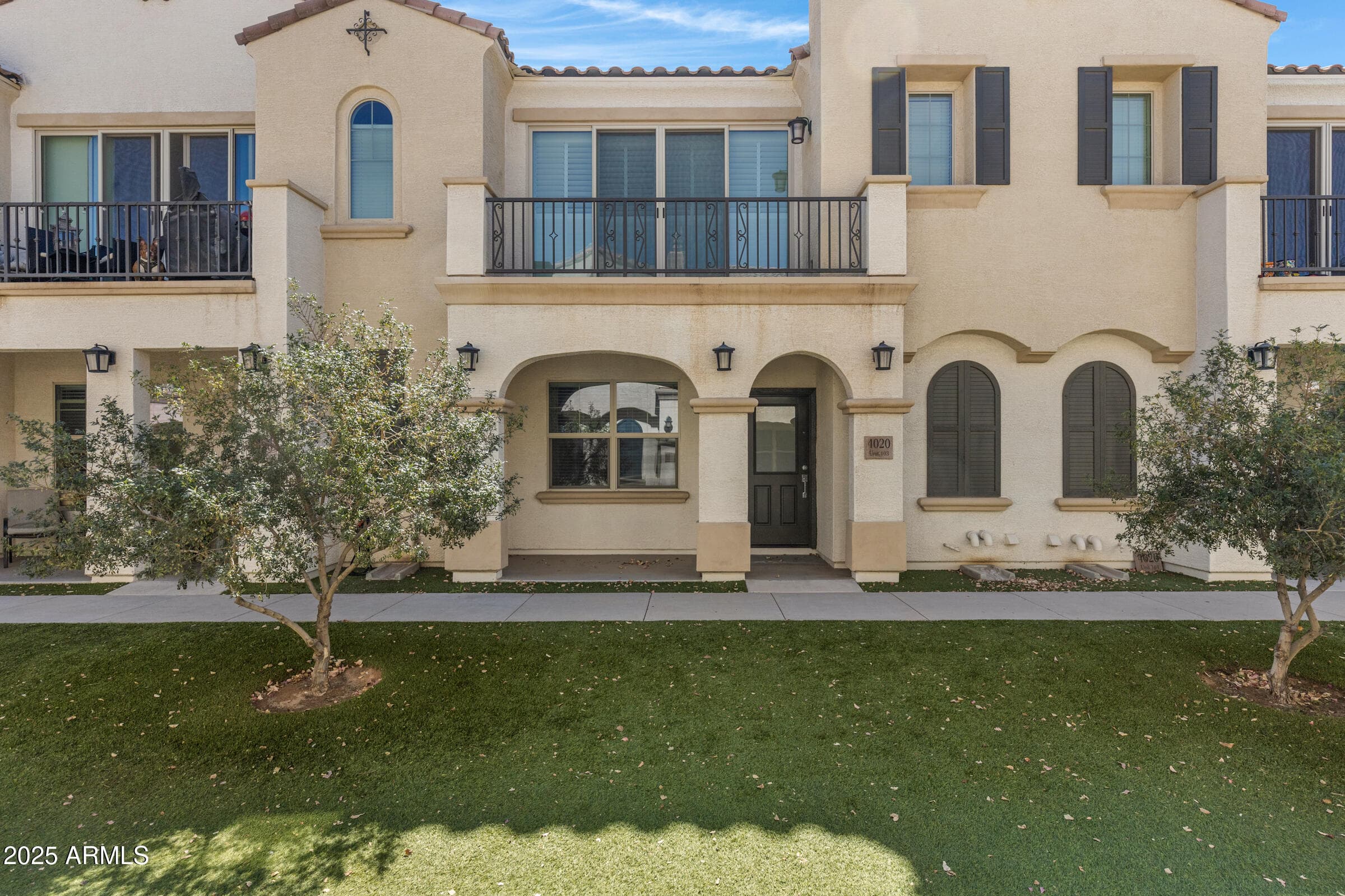 4020 E TOLEDO ST - Photo 1