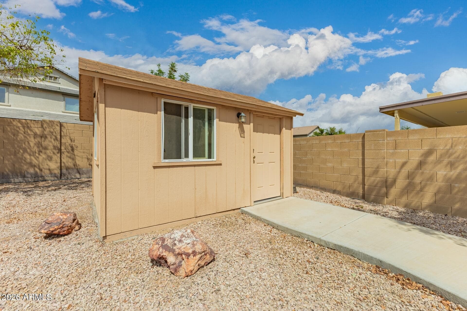 16746 W Adams St — photo 21