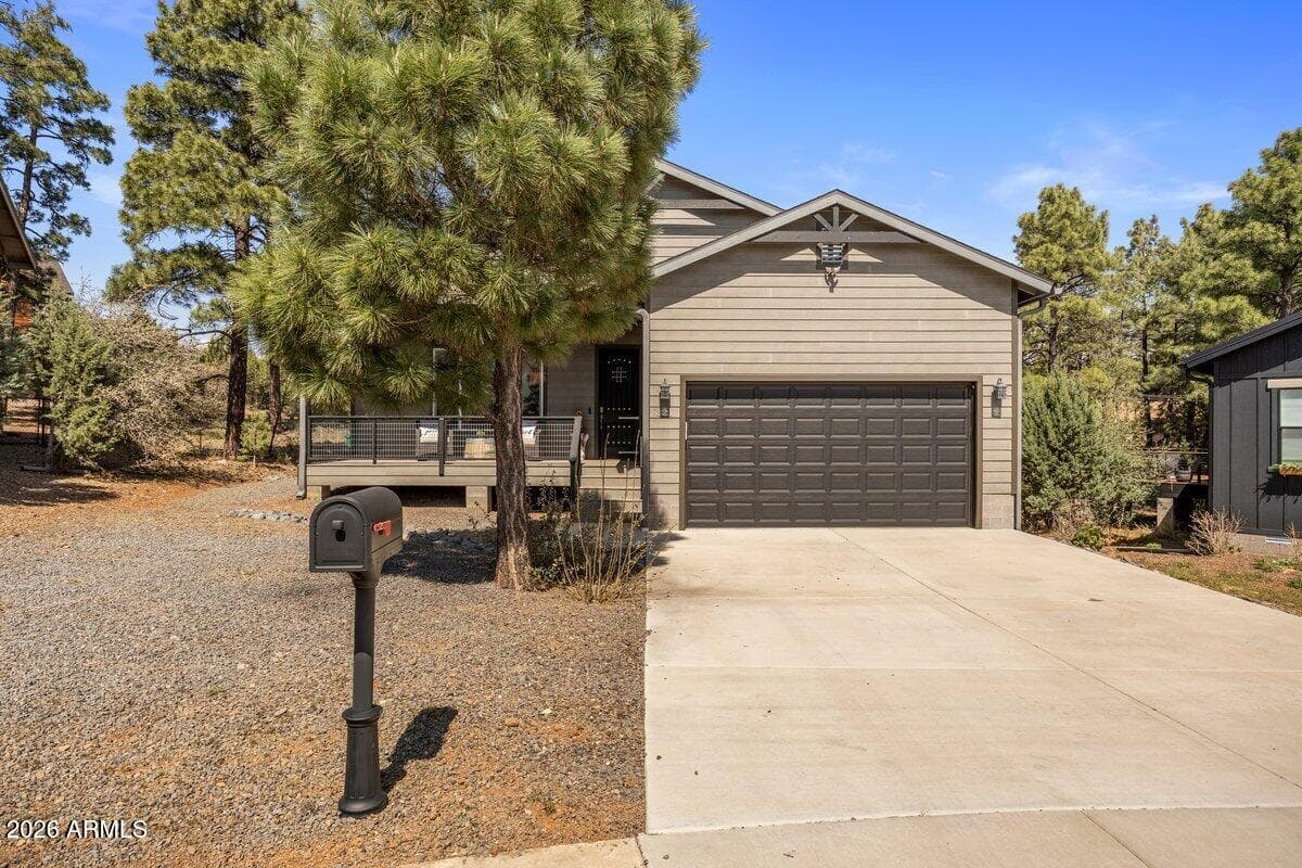 321 W OWENS ST - Photo 4