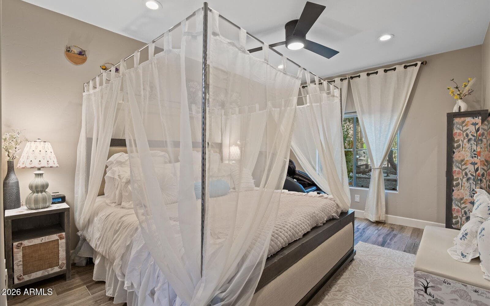 5350 E Deer Valley Dr 1250 — photo 2