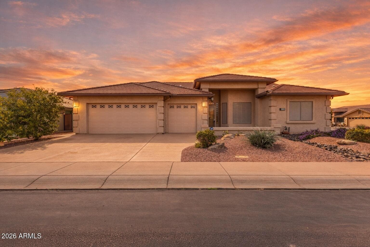 11009 E Neville Ave — photo 1