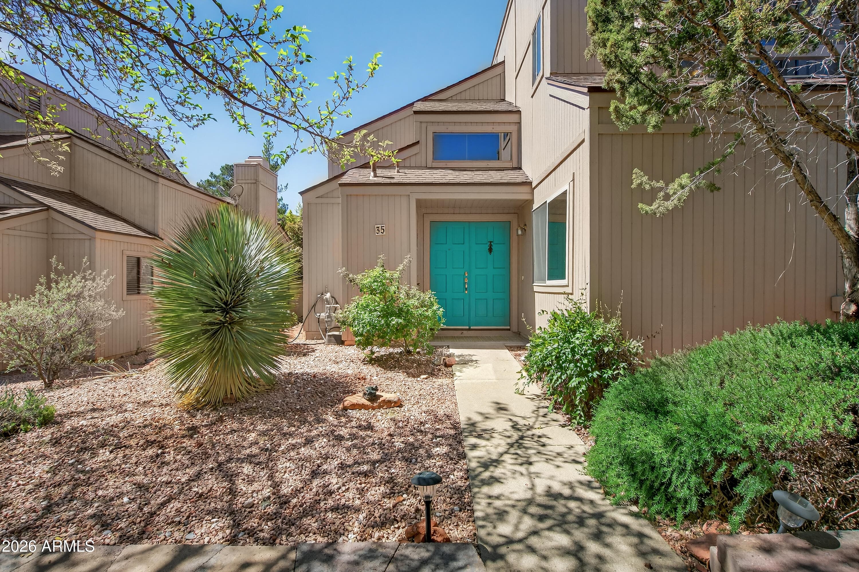 1340 VISTA MONTANA RD - See more photos